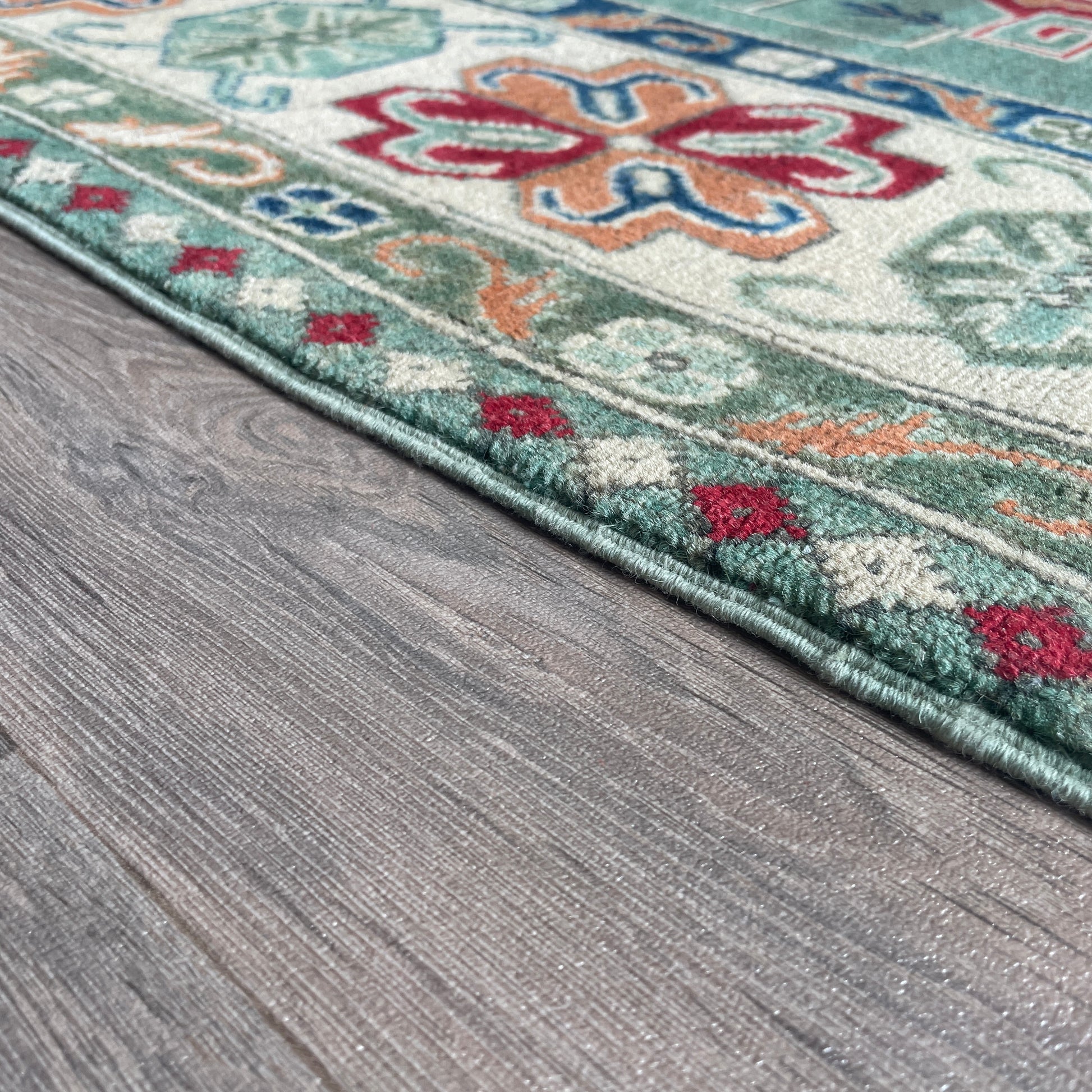 273 x 186 cm | Afghan Kazak Yakash Rug