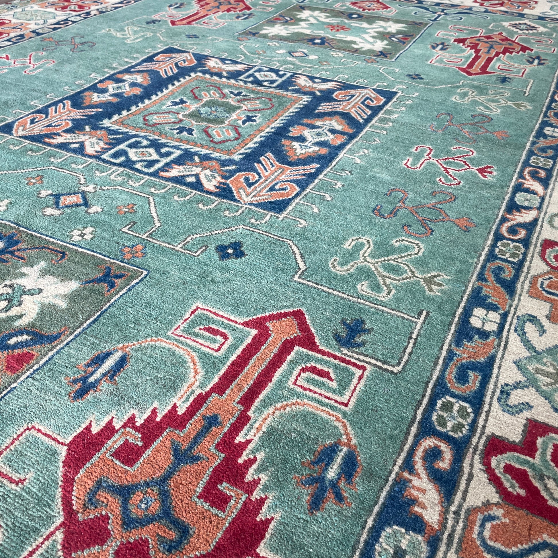 273 x 186 cm | Afghan Kazak Yakash Rug