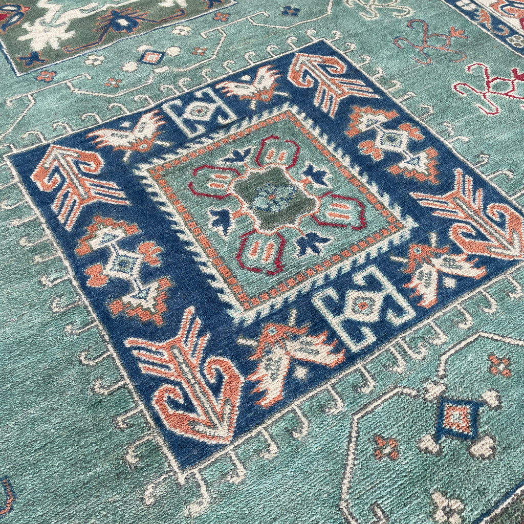 273 x 186 cm | Afghan Kazak Yakash Rug