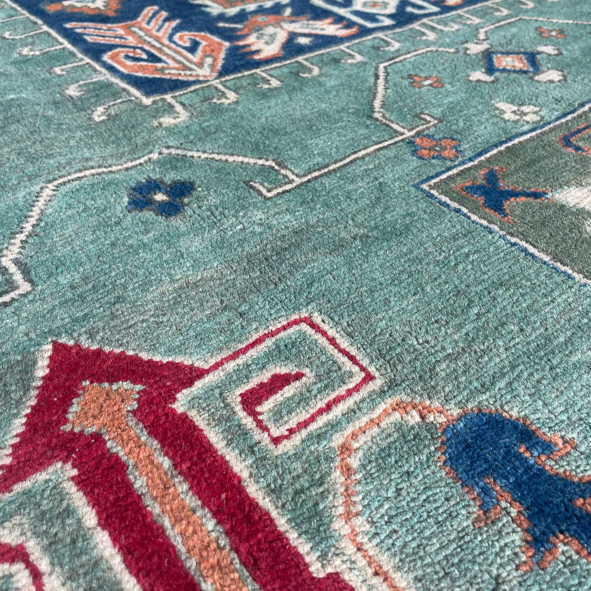 273 x 186 cm | Afghan Kazak Yakash Rug