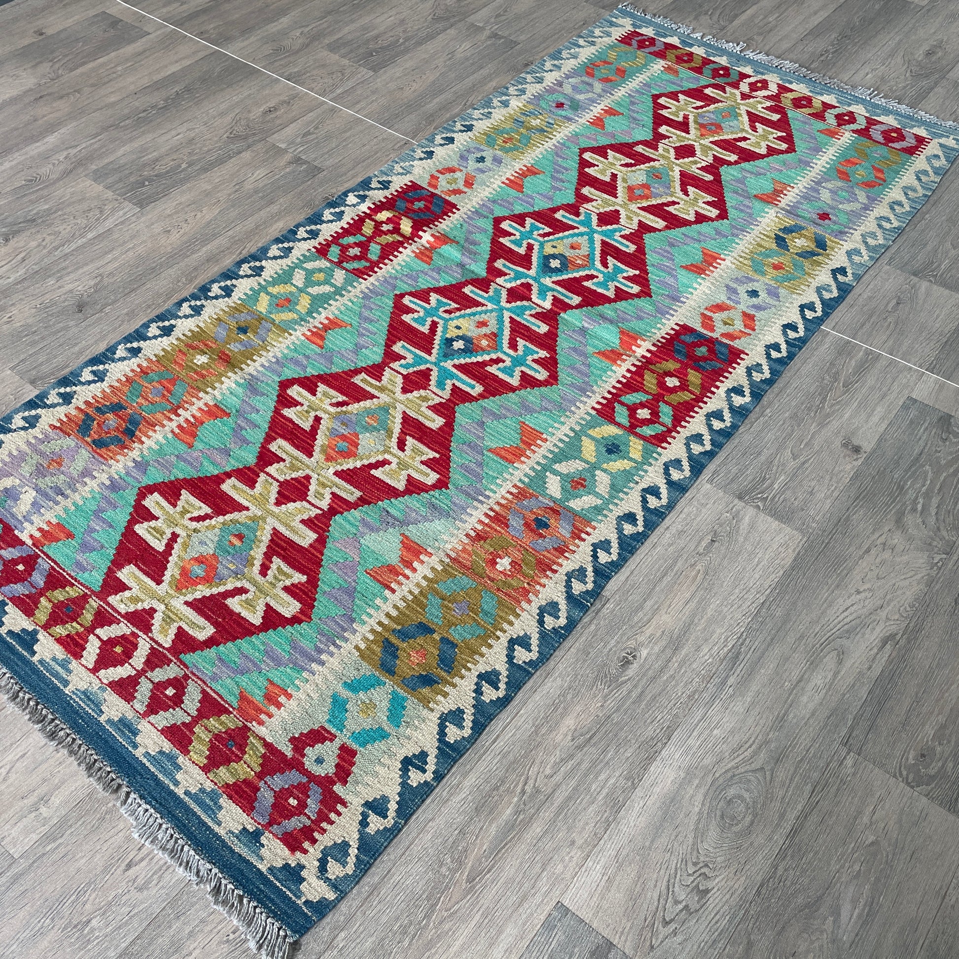 207 x 90 cm | Afghan Kilim Runner