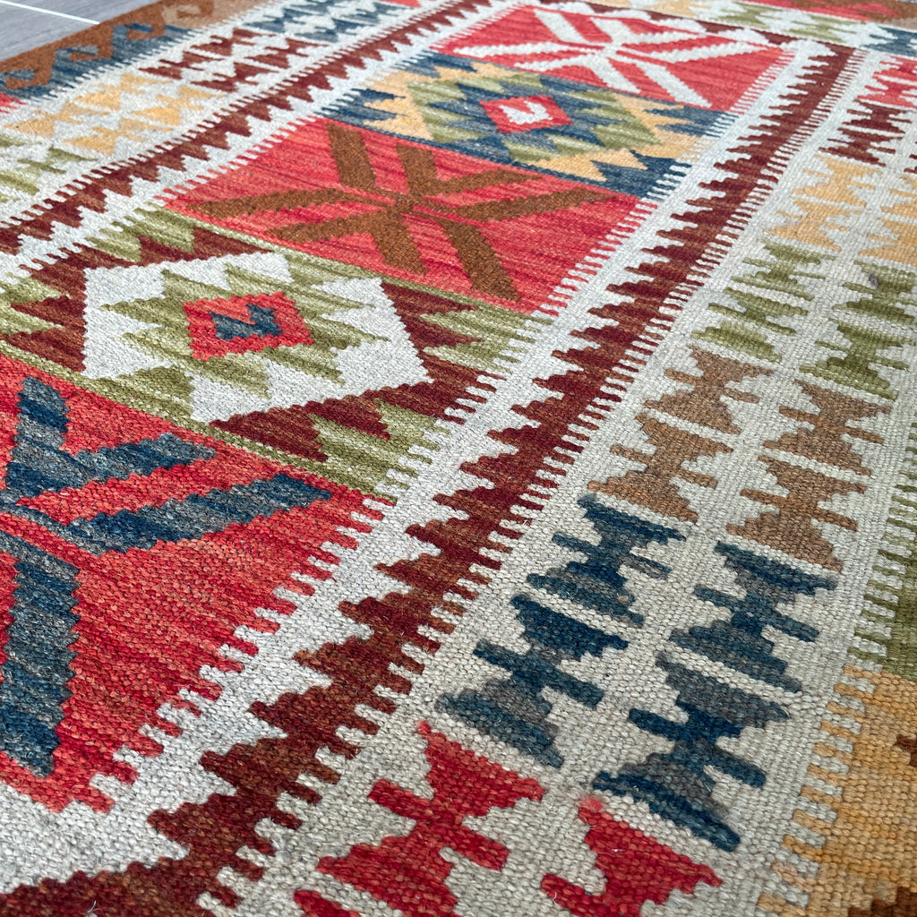 132 x 84 cm | Afghan Kilim Rug