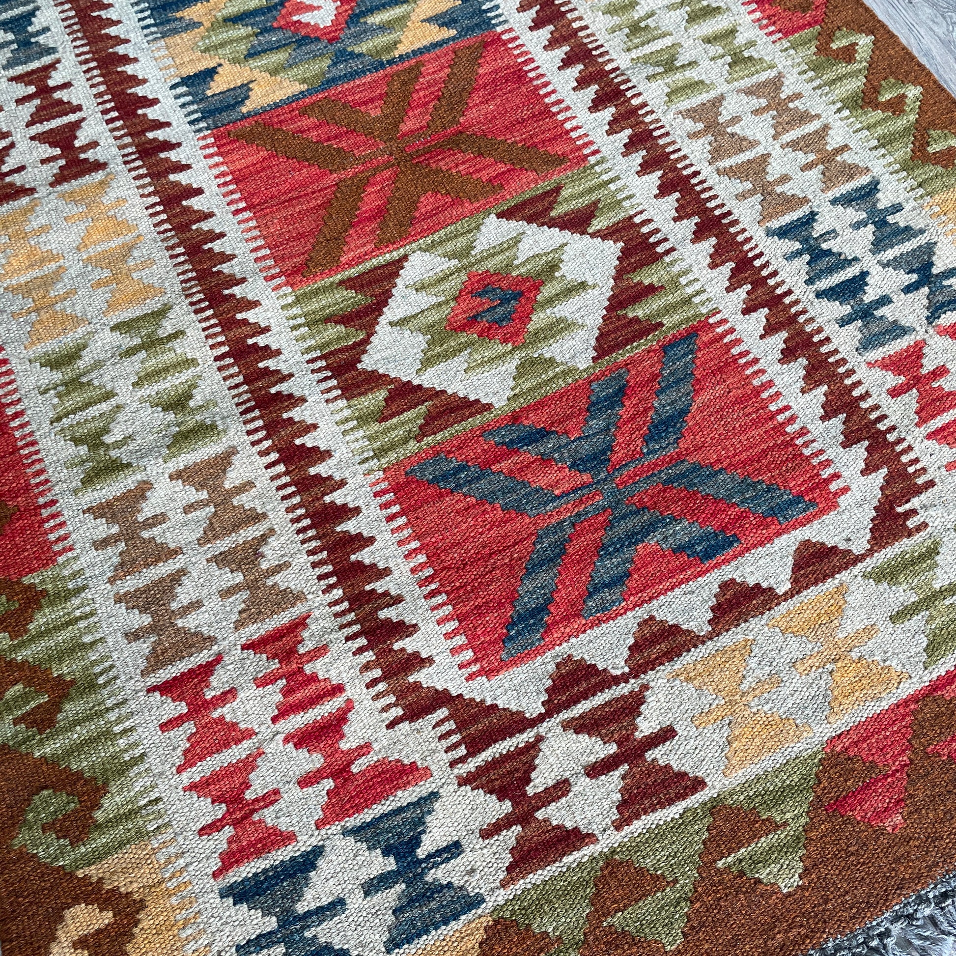 132 x 84 cm | Afghan Kilim Rug