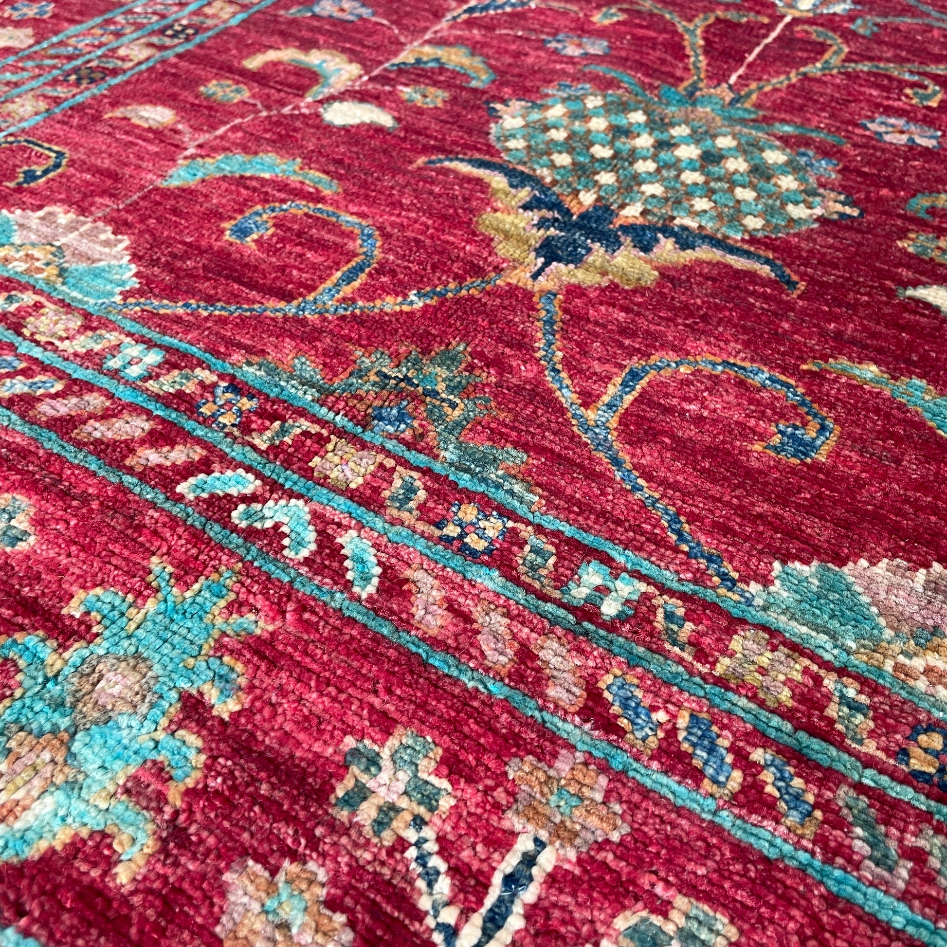 153 x 106 cm | Afghan Sultani Rug