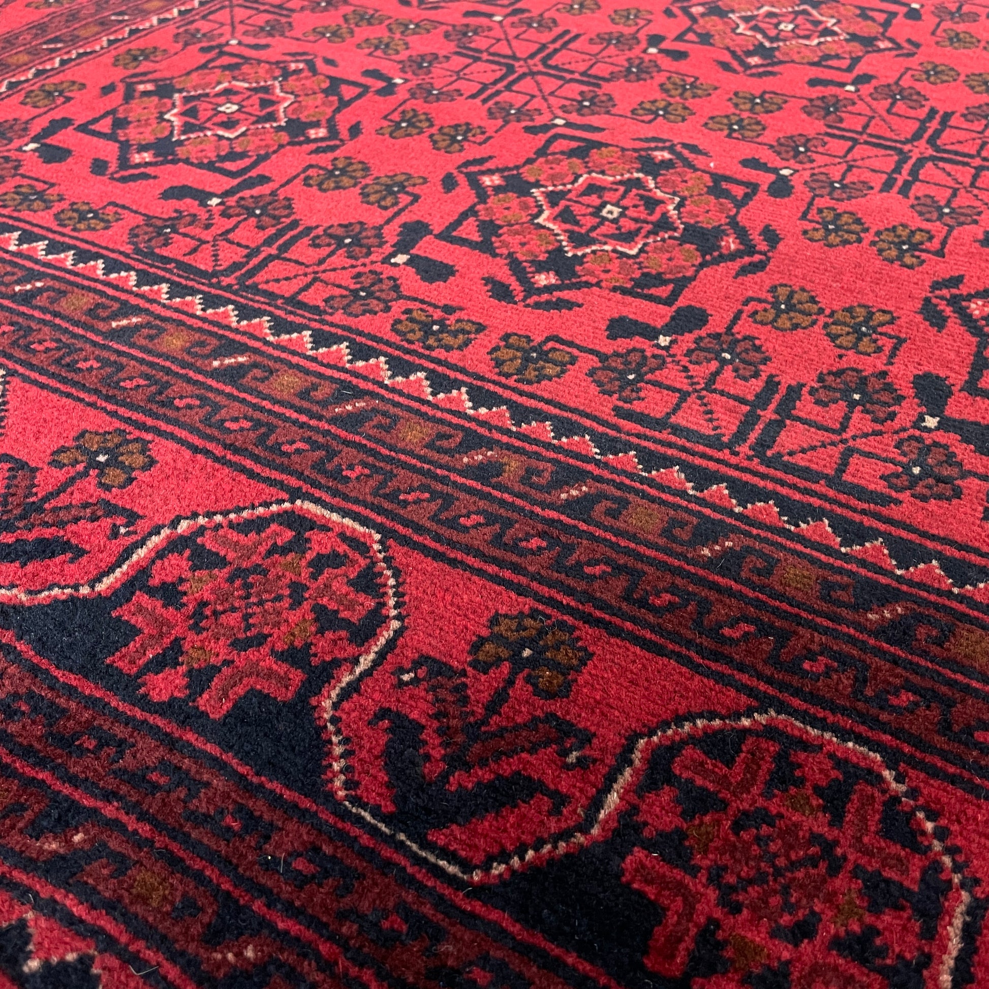209 x 123 cm | Afghan Khal Muhammadi Rug