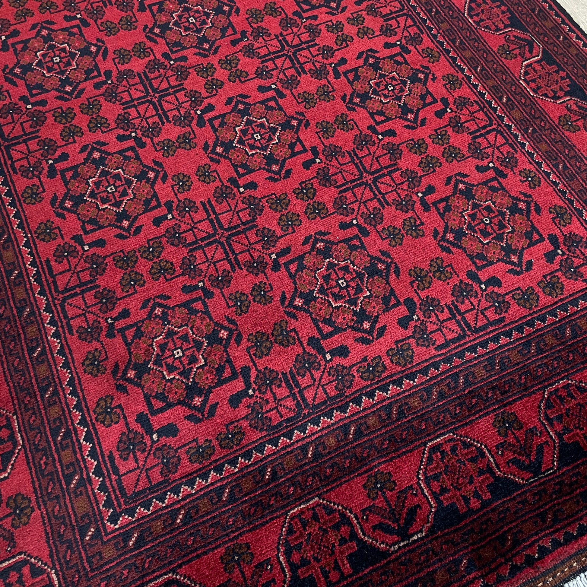 209 x 123 cm | Afghan Khal Muhammadi Rug