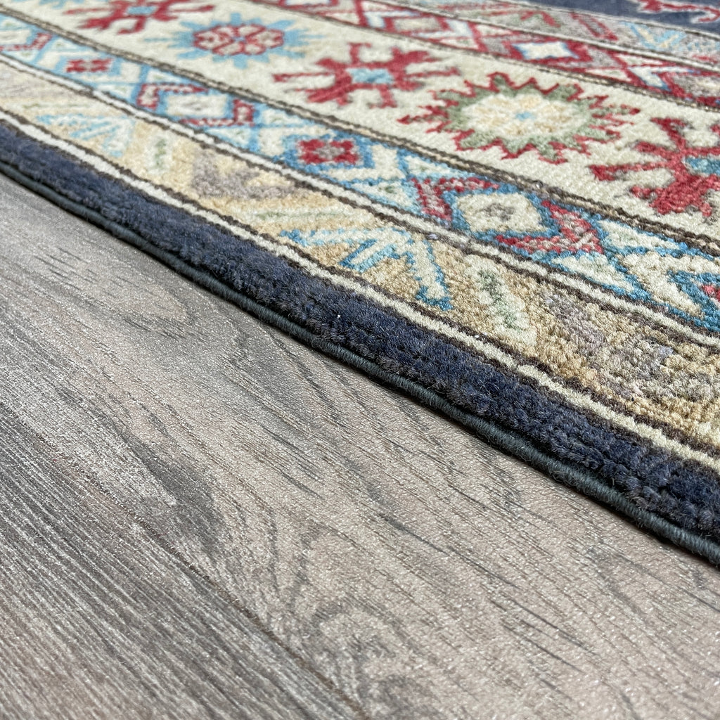 202 x 149 cm | Afghan Kazak Yakash Rug
