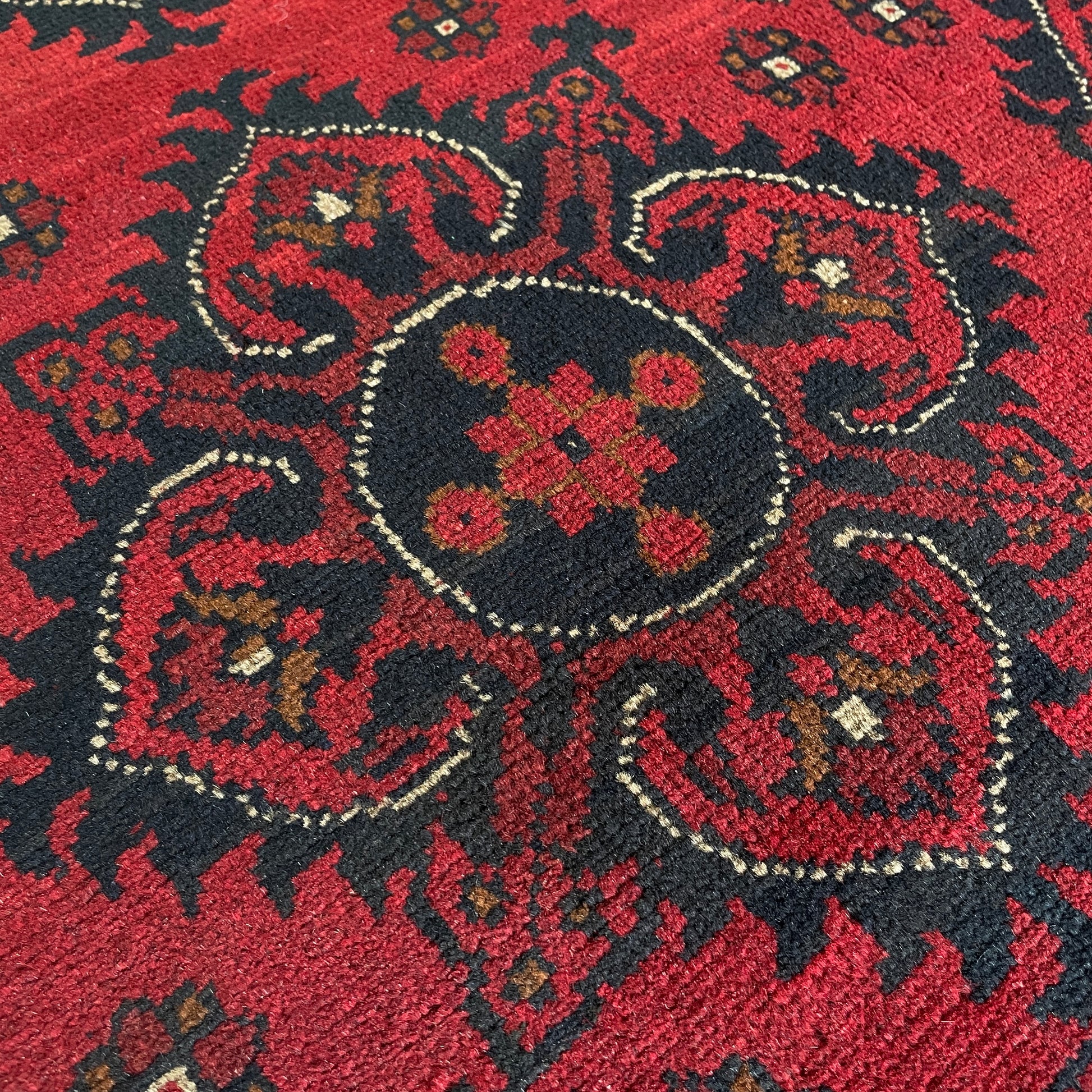204 x 152 cm | Afghan Khal Muhammadi Rug