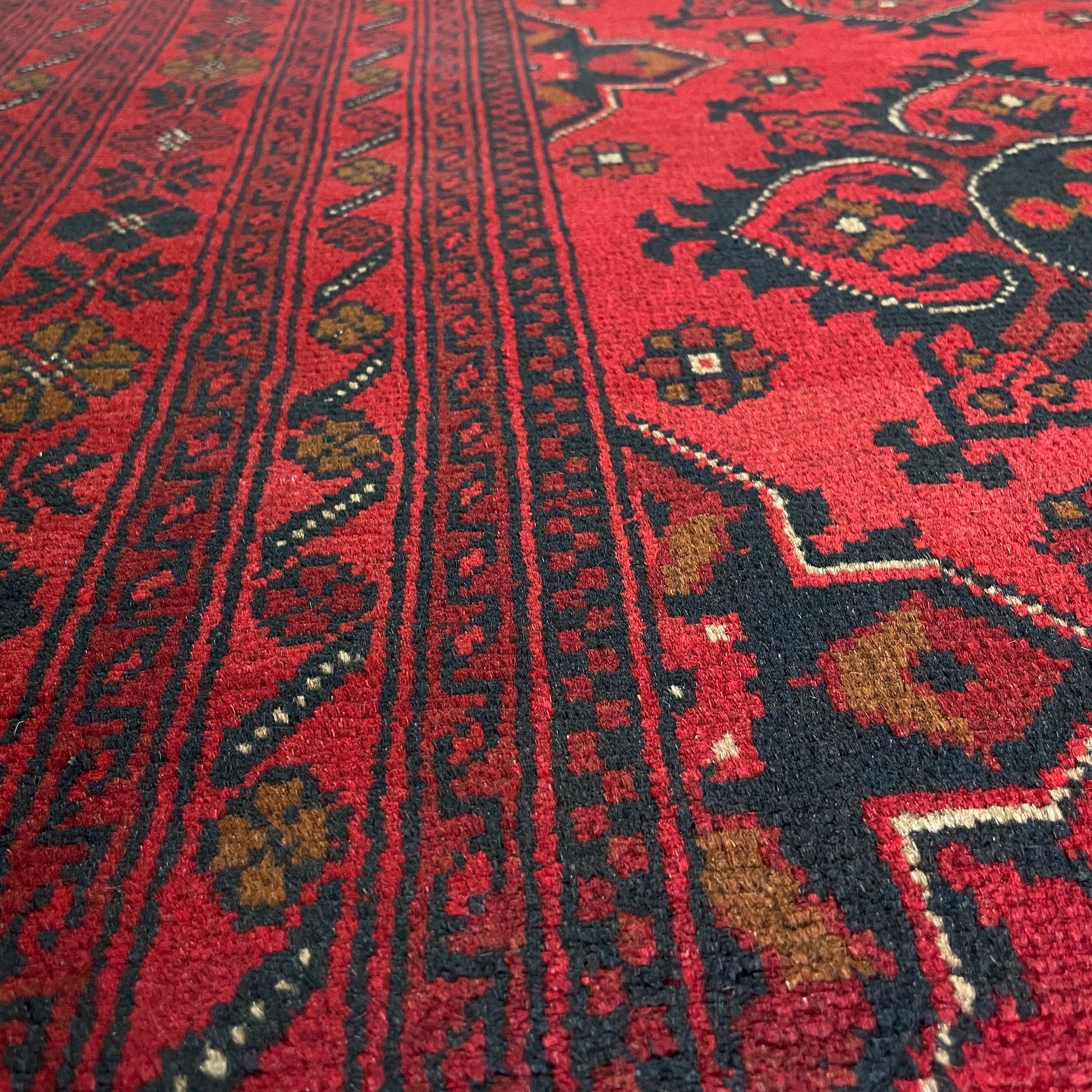 204 x 152 cm | Afghan Khal Muhammadi Rug