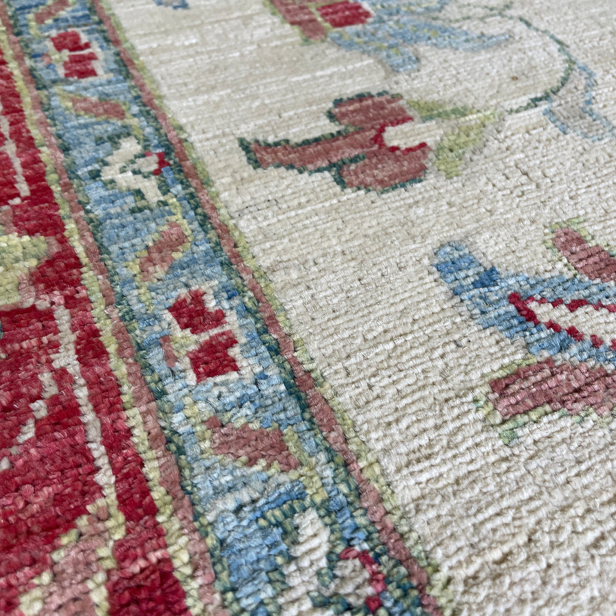 Afghan Sultanabad Rug