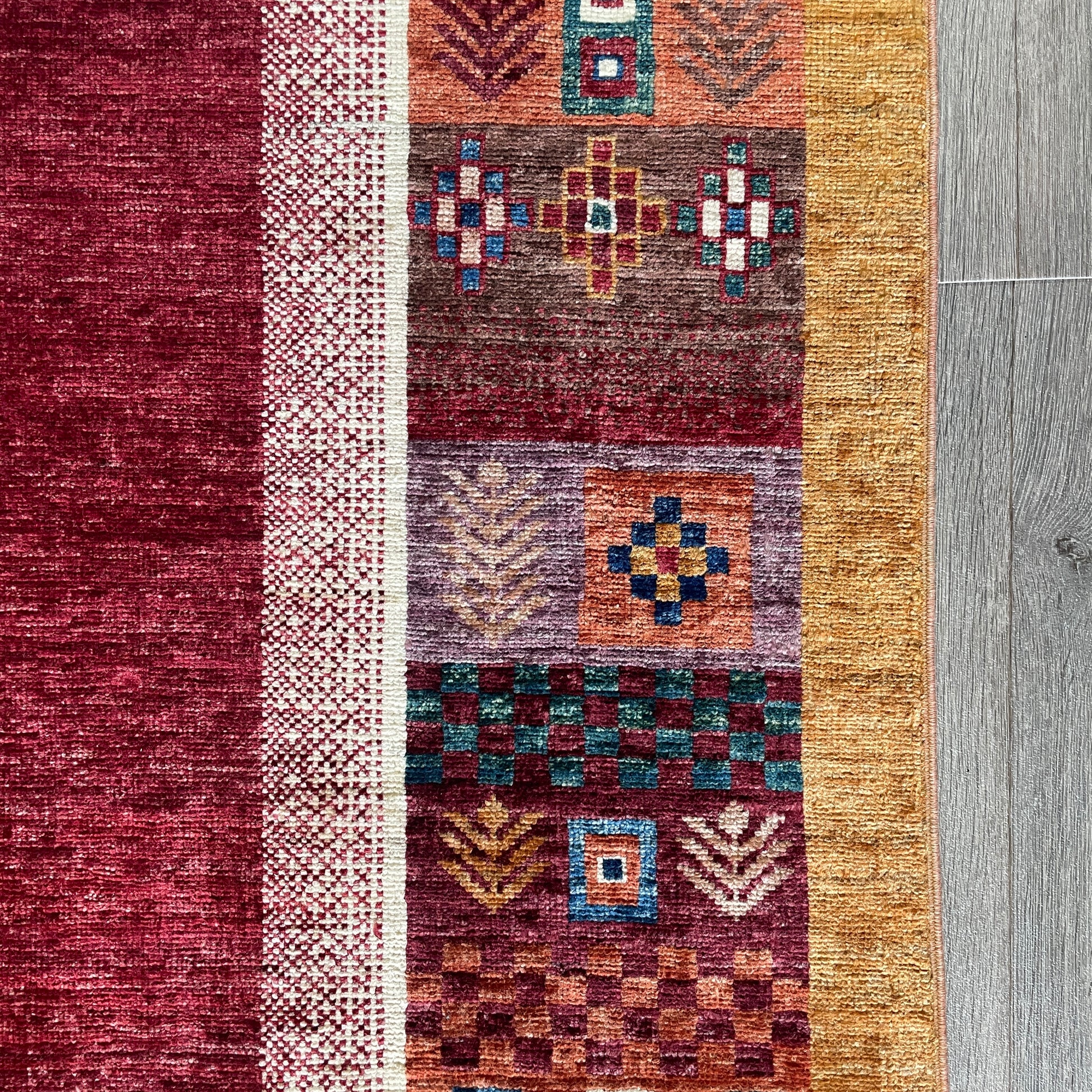 164 x 102 cm | Afghan Fine Gabbeh Rug