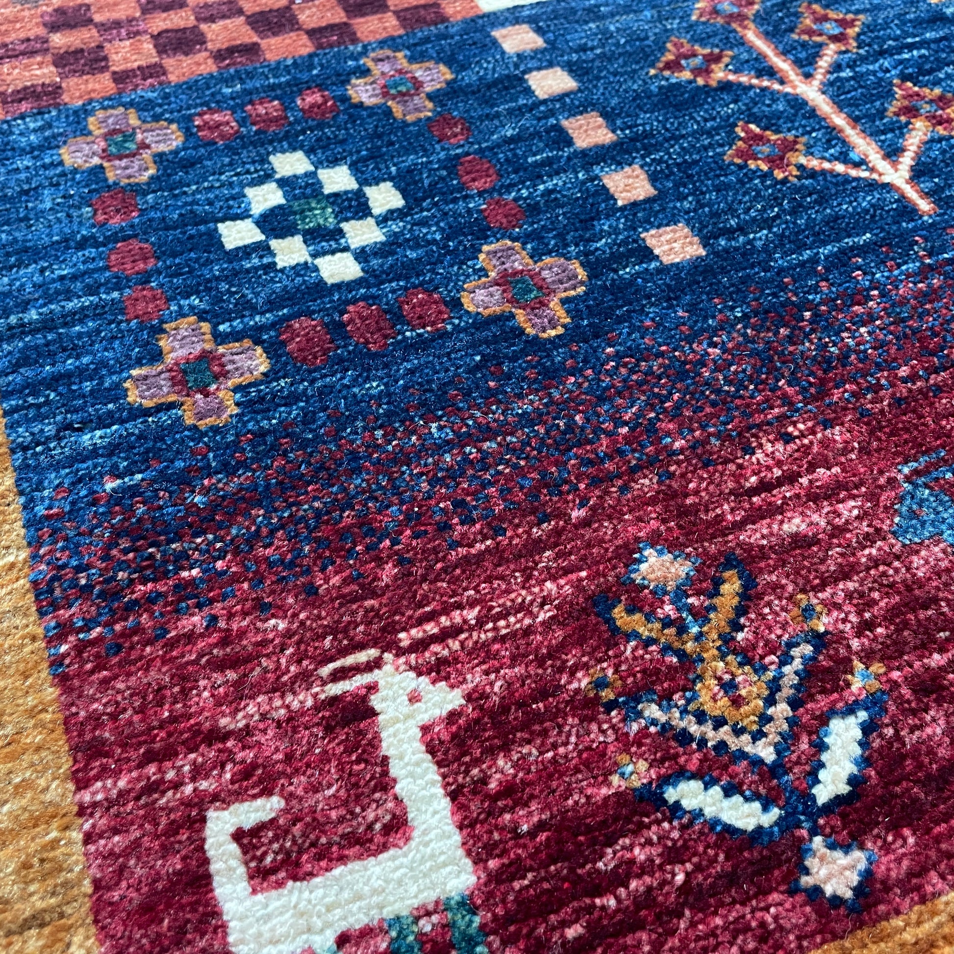 164 x 102 cm | Afghan Fine Gabbeh Rug