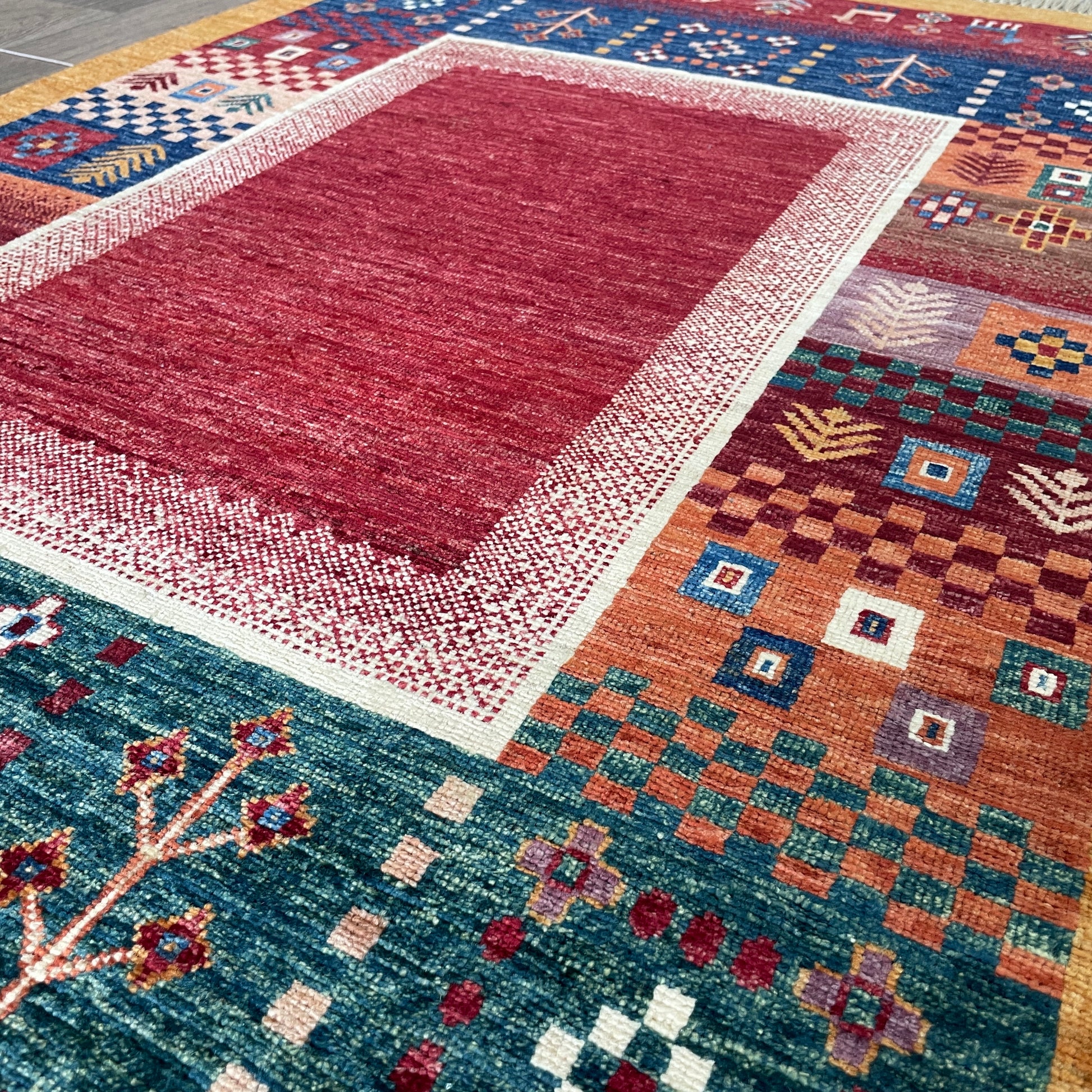 164 x 102 cm | Afghan Fine Gabbeh Rug