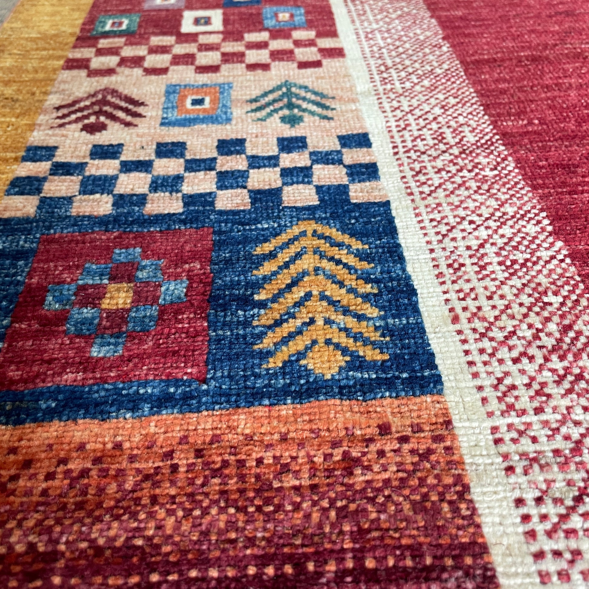 164 x 102 cm | Afghan Fine Gabbeh Rug