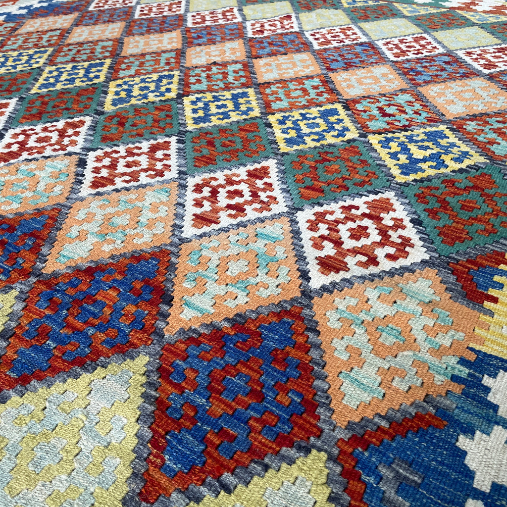 237 x 196 cm | Afghan Kilim Rug