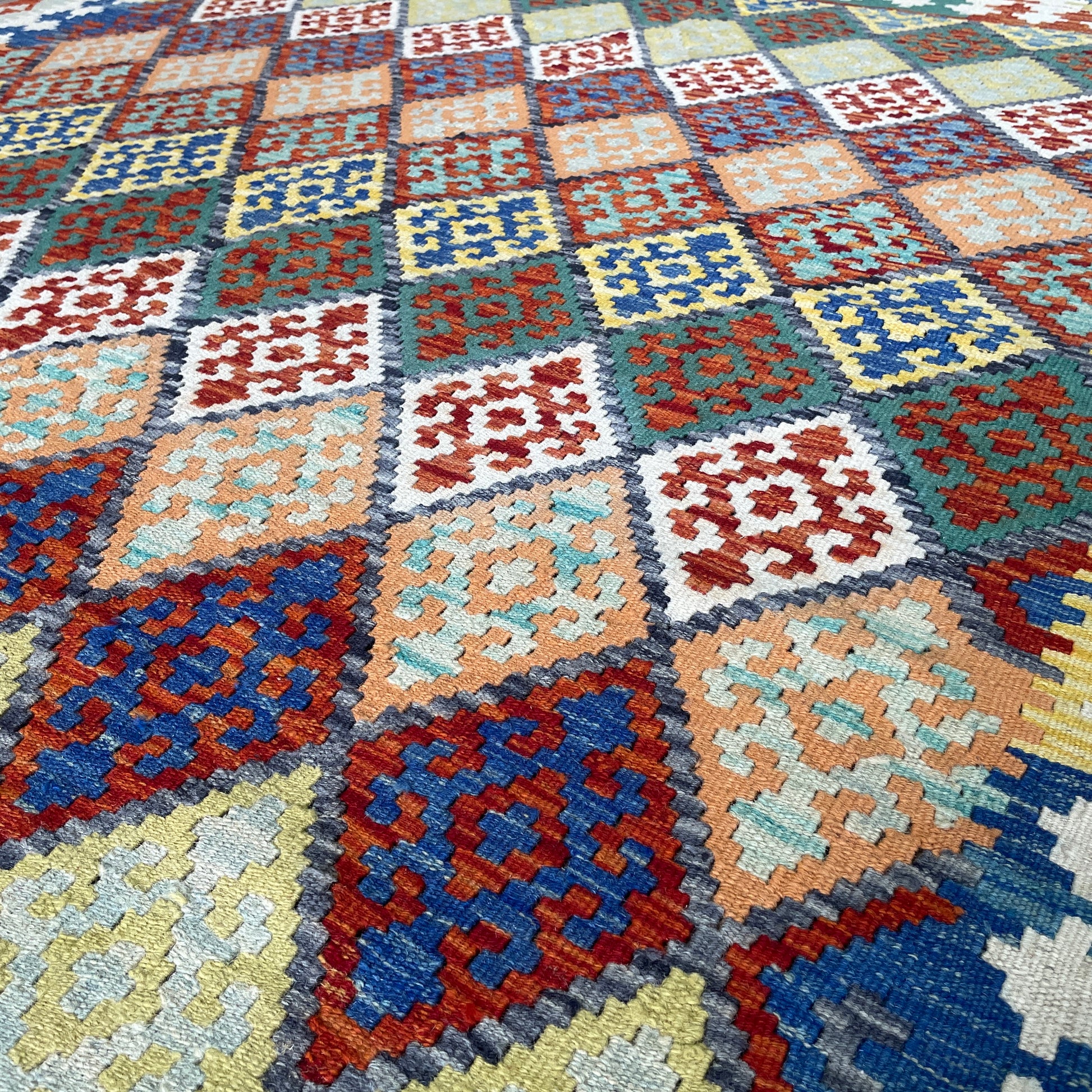 237 x 196 cm | Afghan Kilim Rug
