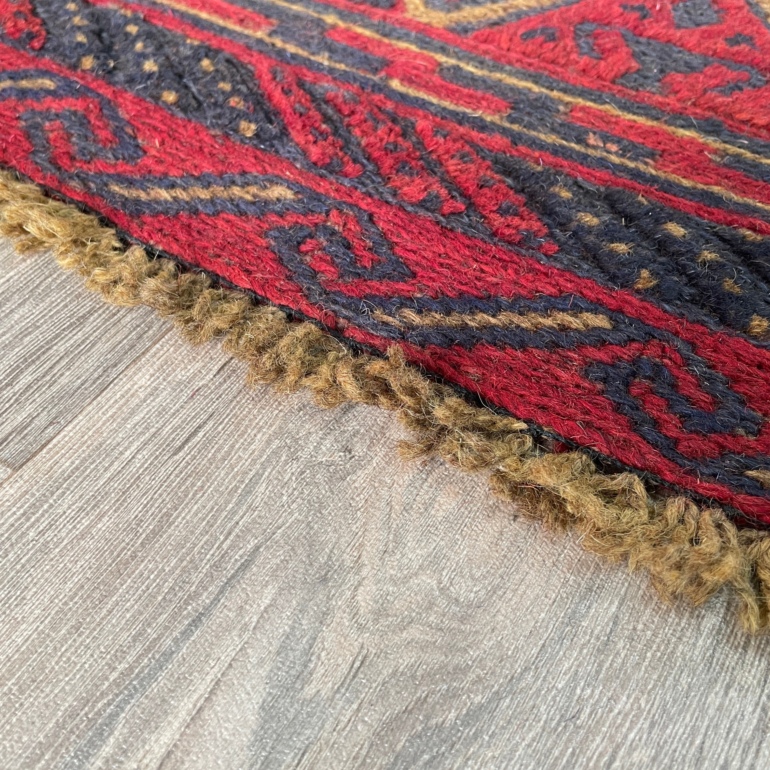 Afghan Mushwani Square Rug