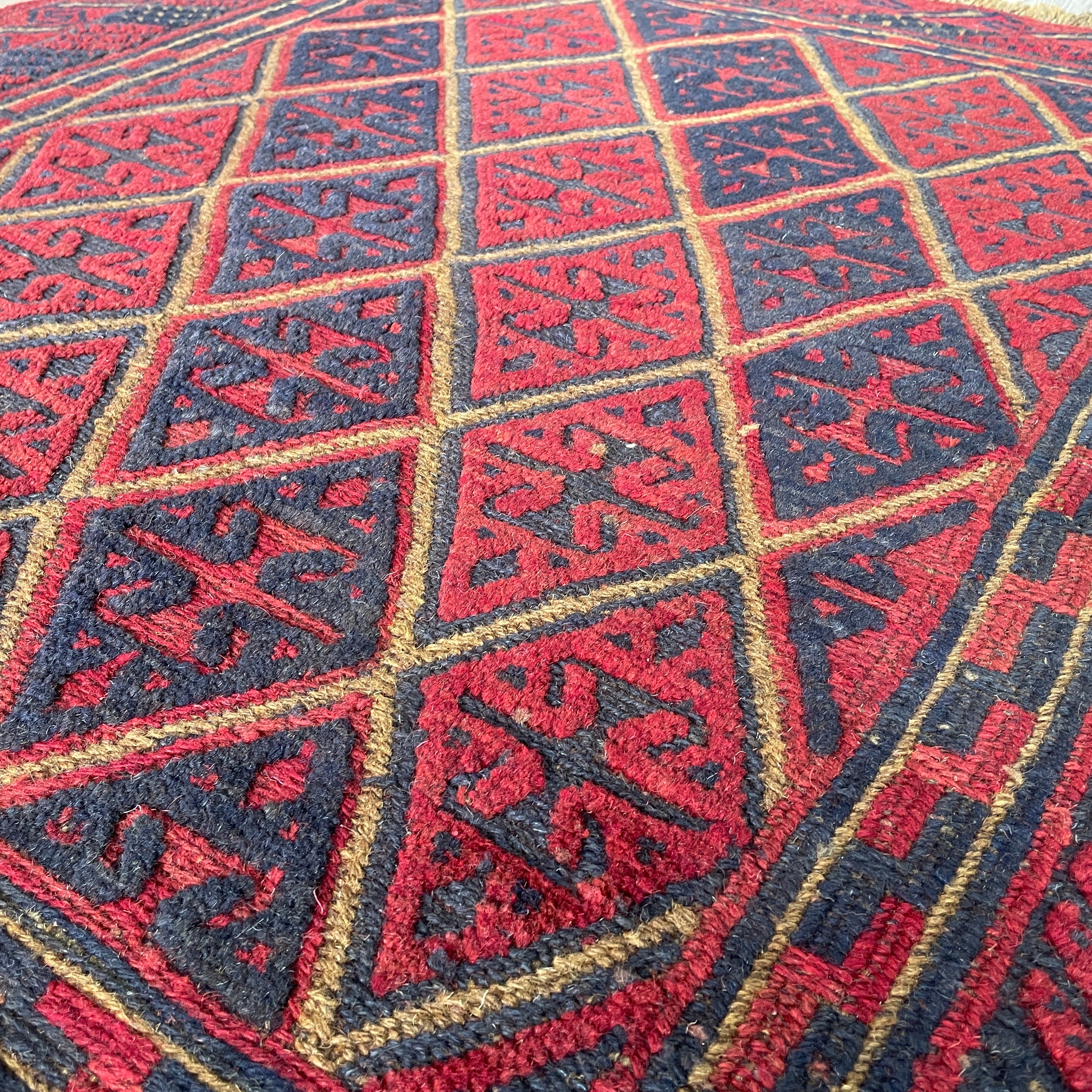 Afghan Mushwani Square Rug
