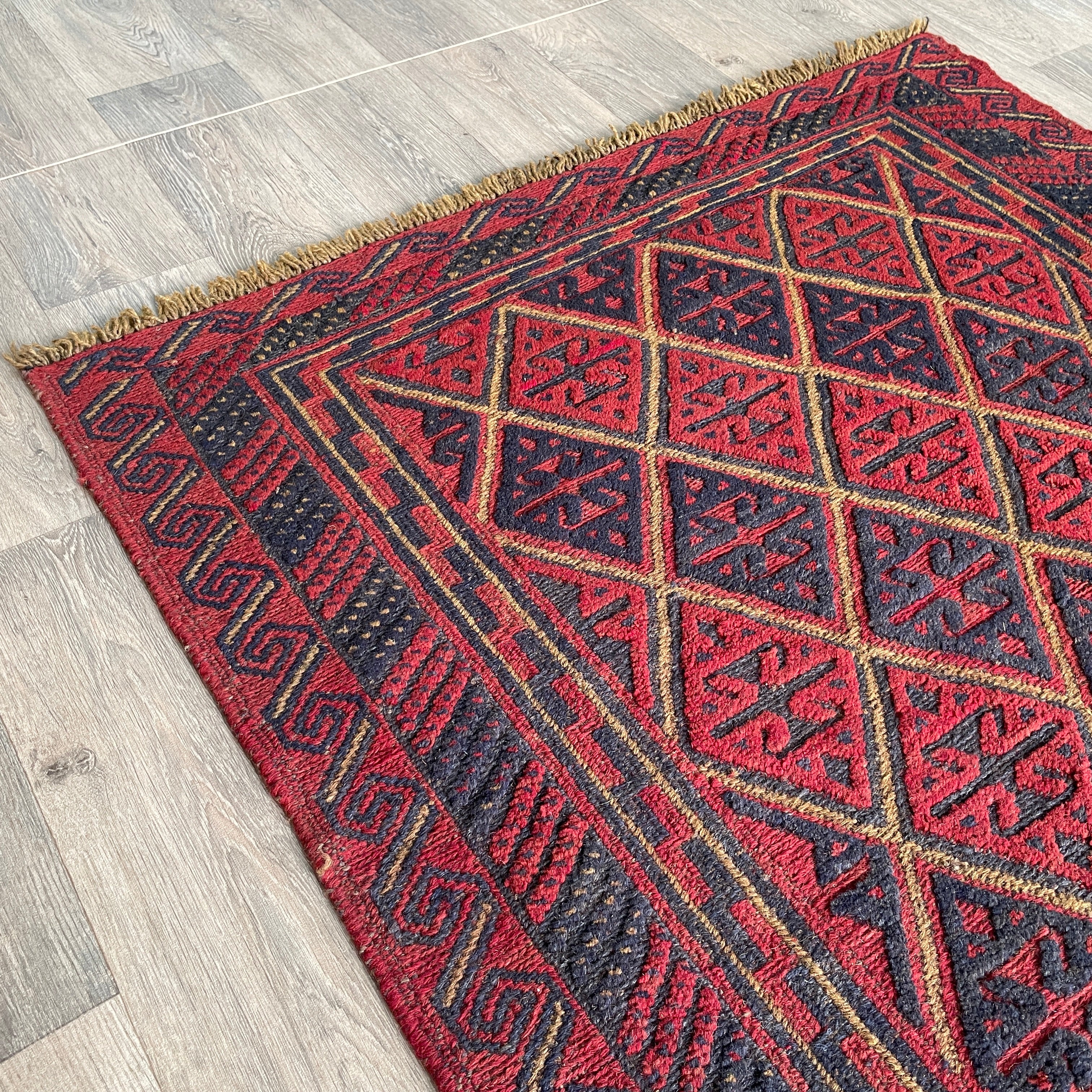 Afghan Mushwani Square Rug