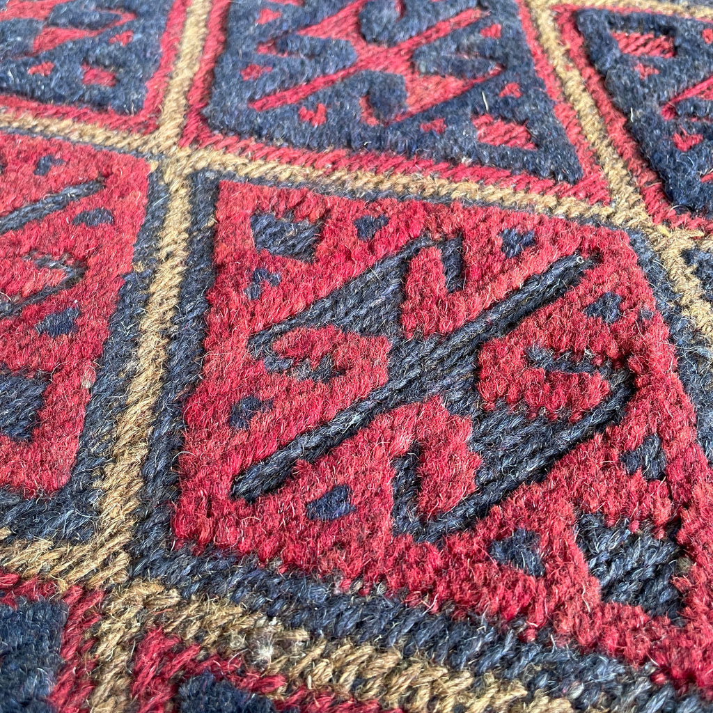 Afghan Mushwani Square Rug