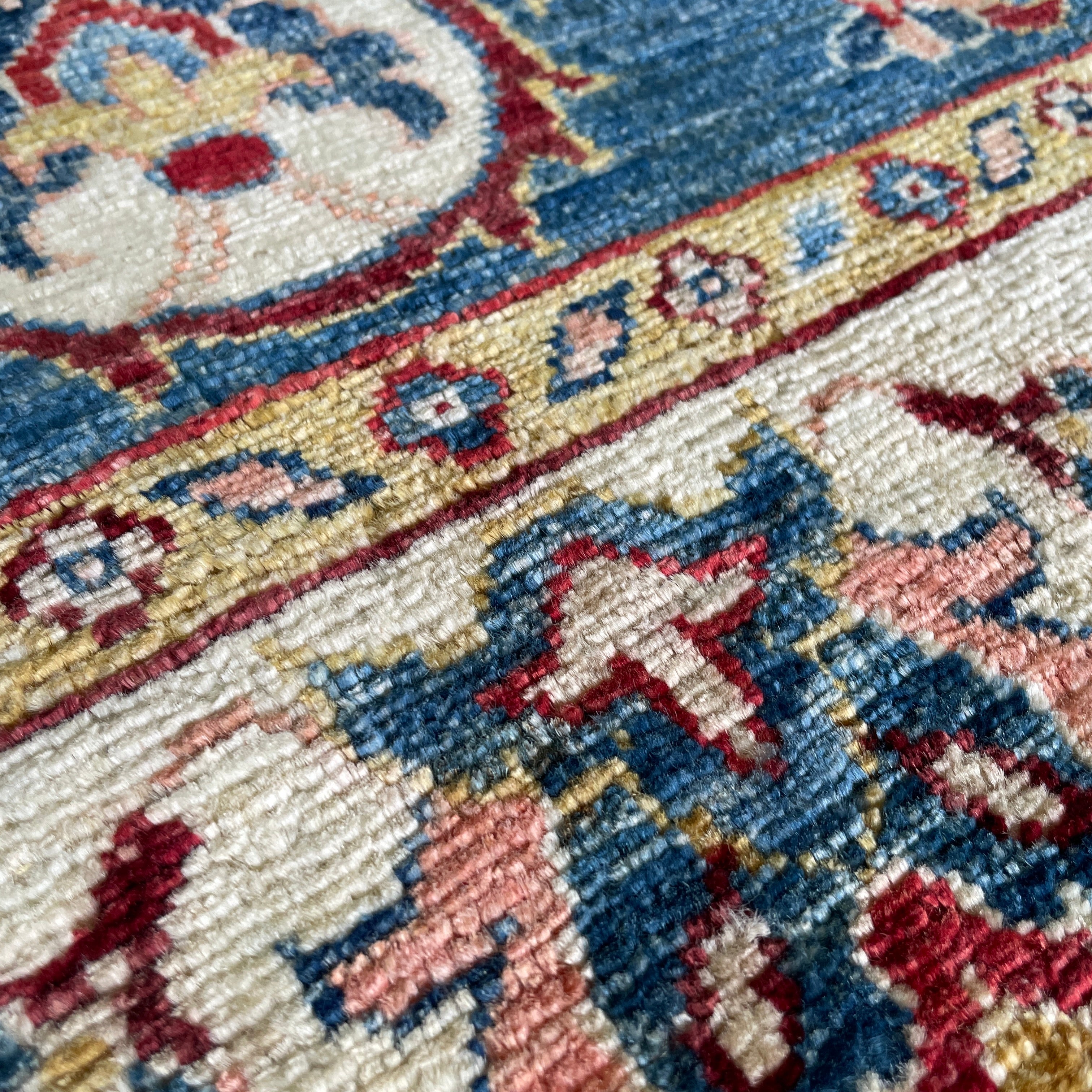 Afghan Sultanabad Rug