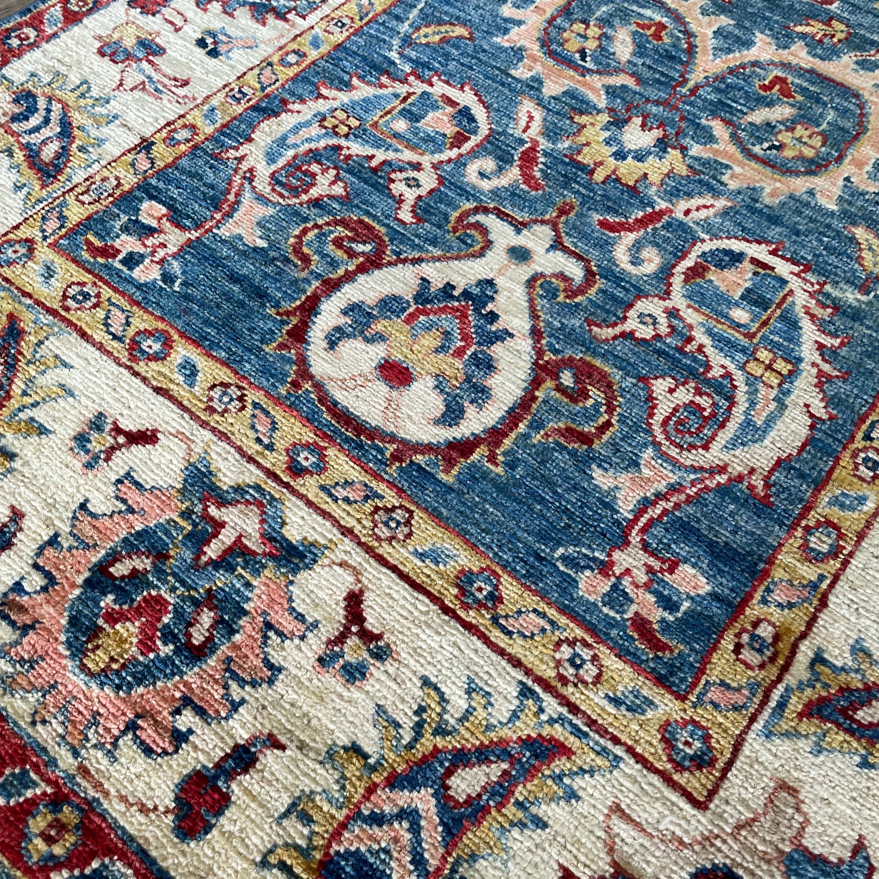 Afghan Sultanabad Rug