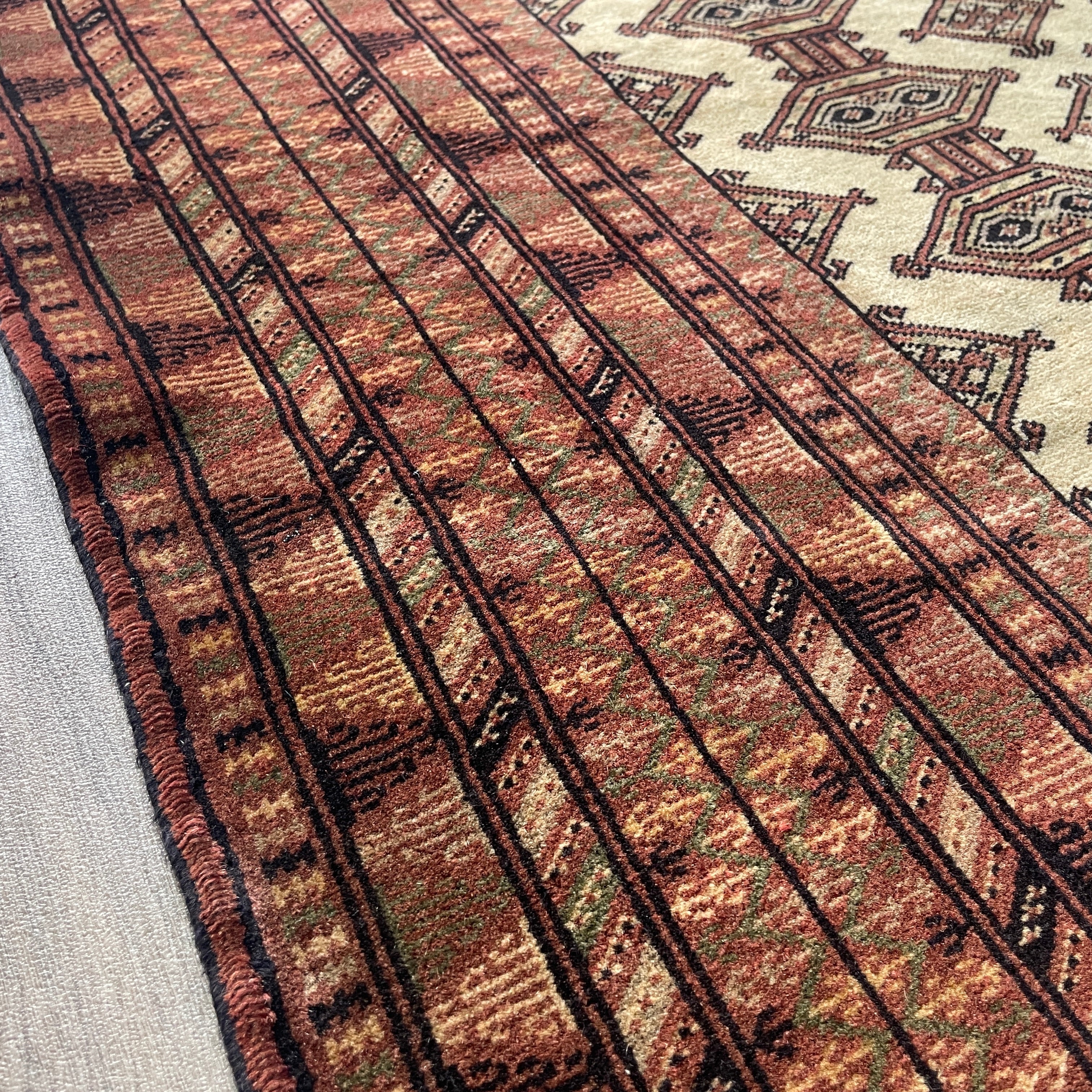 Old Afghan Zahir Shah Rug c. 1970
