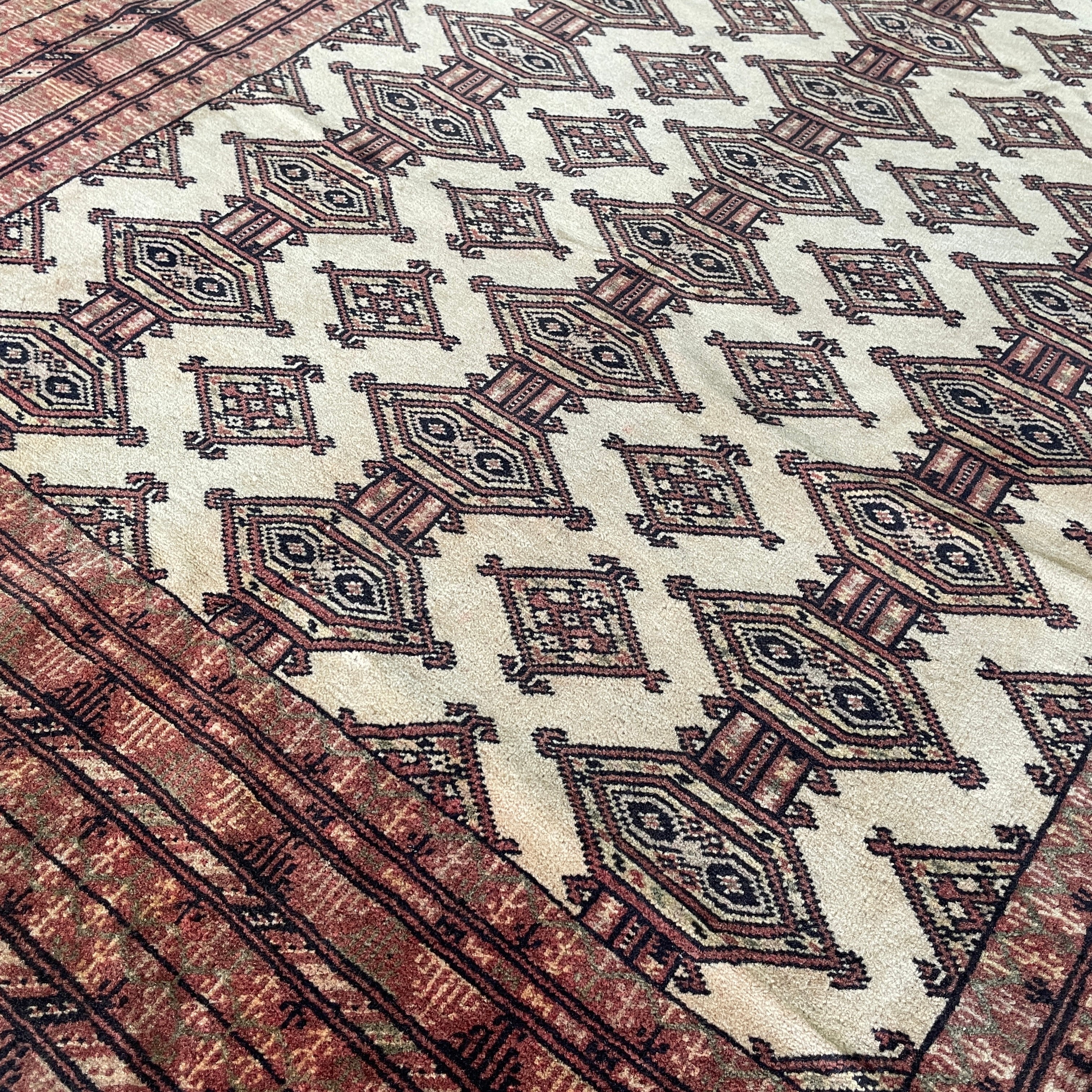 Old Afghan Zahir Shah Rug c. 1970