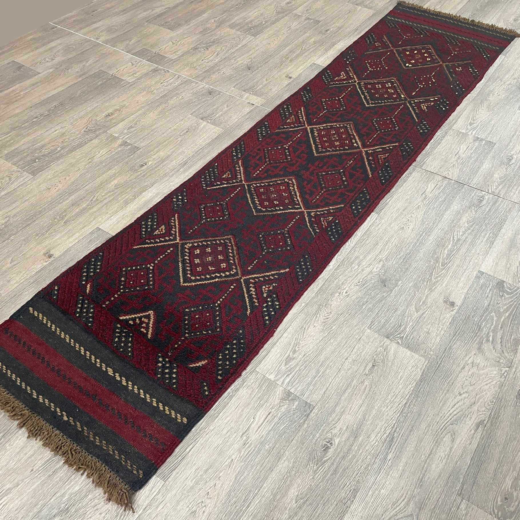 261 x 57 cm | Afghan Mushwani Runner