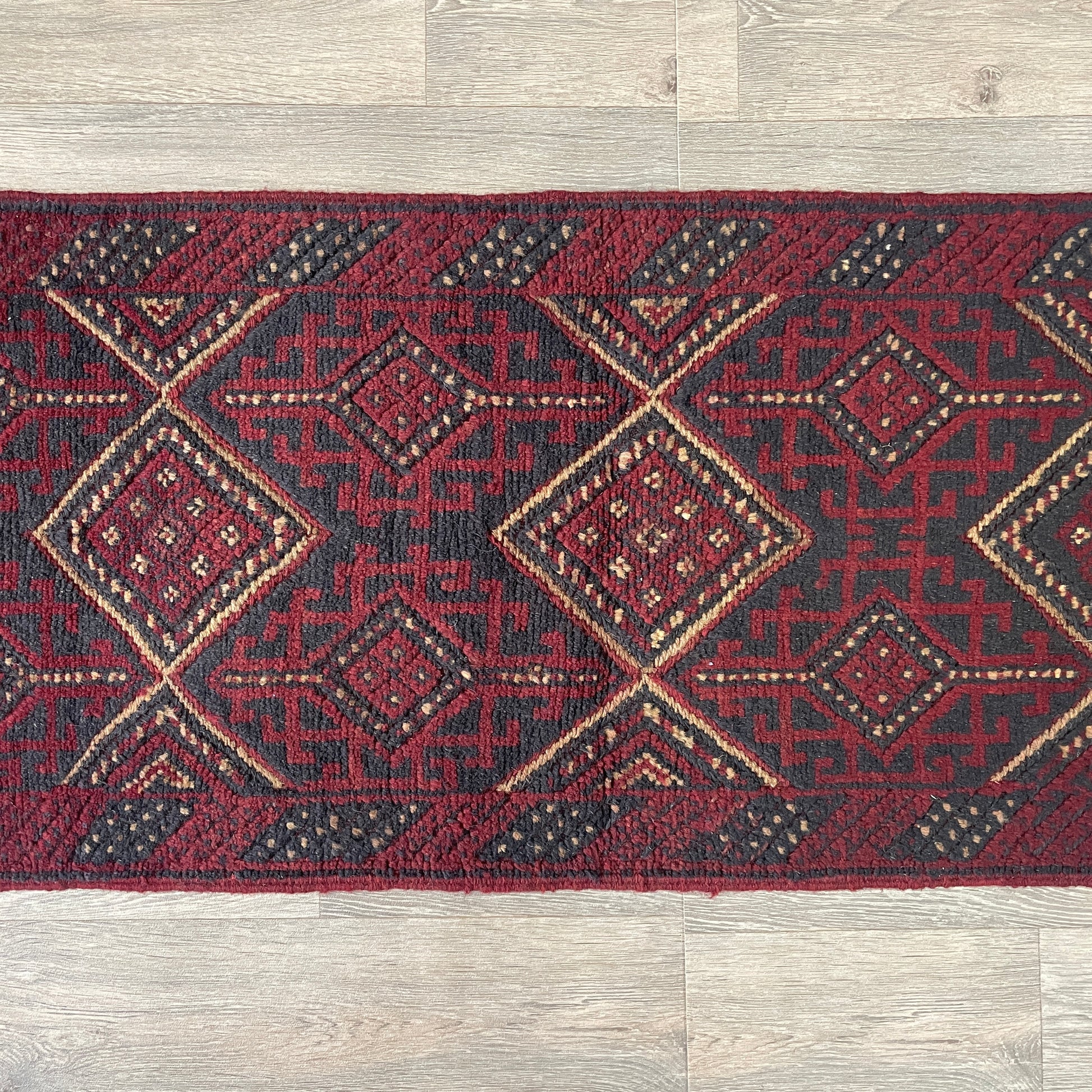 261 x 57 cm | Afghan Mushwani Runner