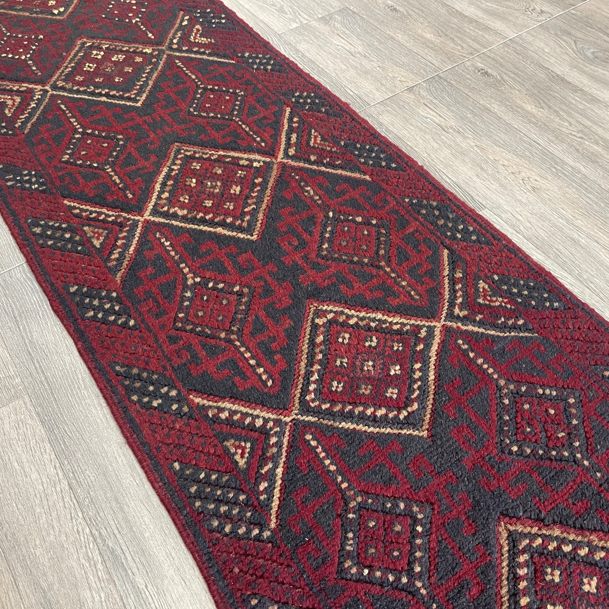 261 x 57 cm | Afghan Mushwani Runner