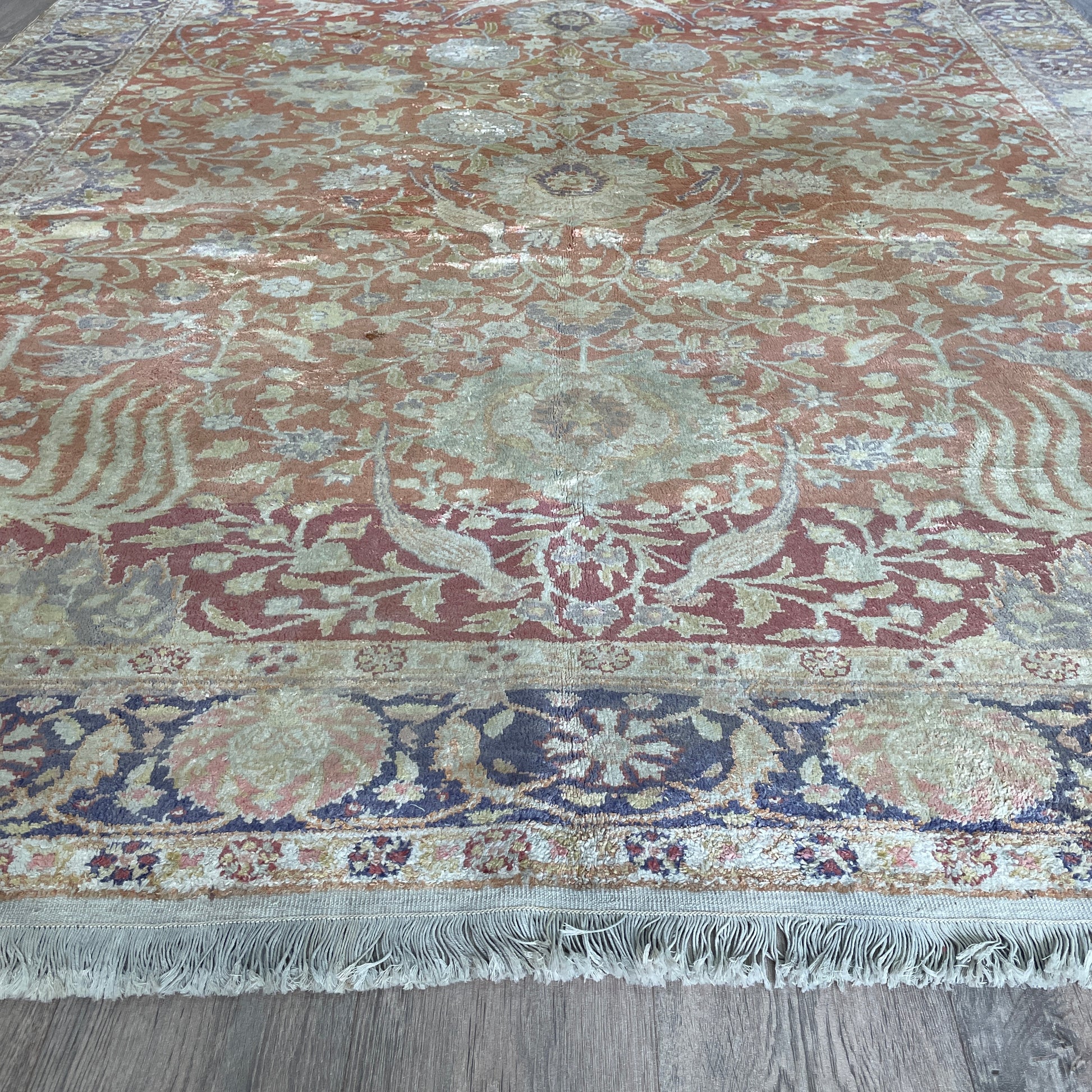 306 x 196 cm | Anatolian Kayseri Silk Rug (Antique 1950)
