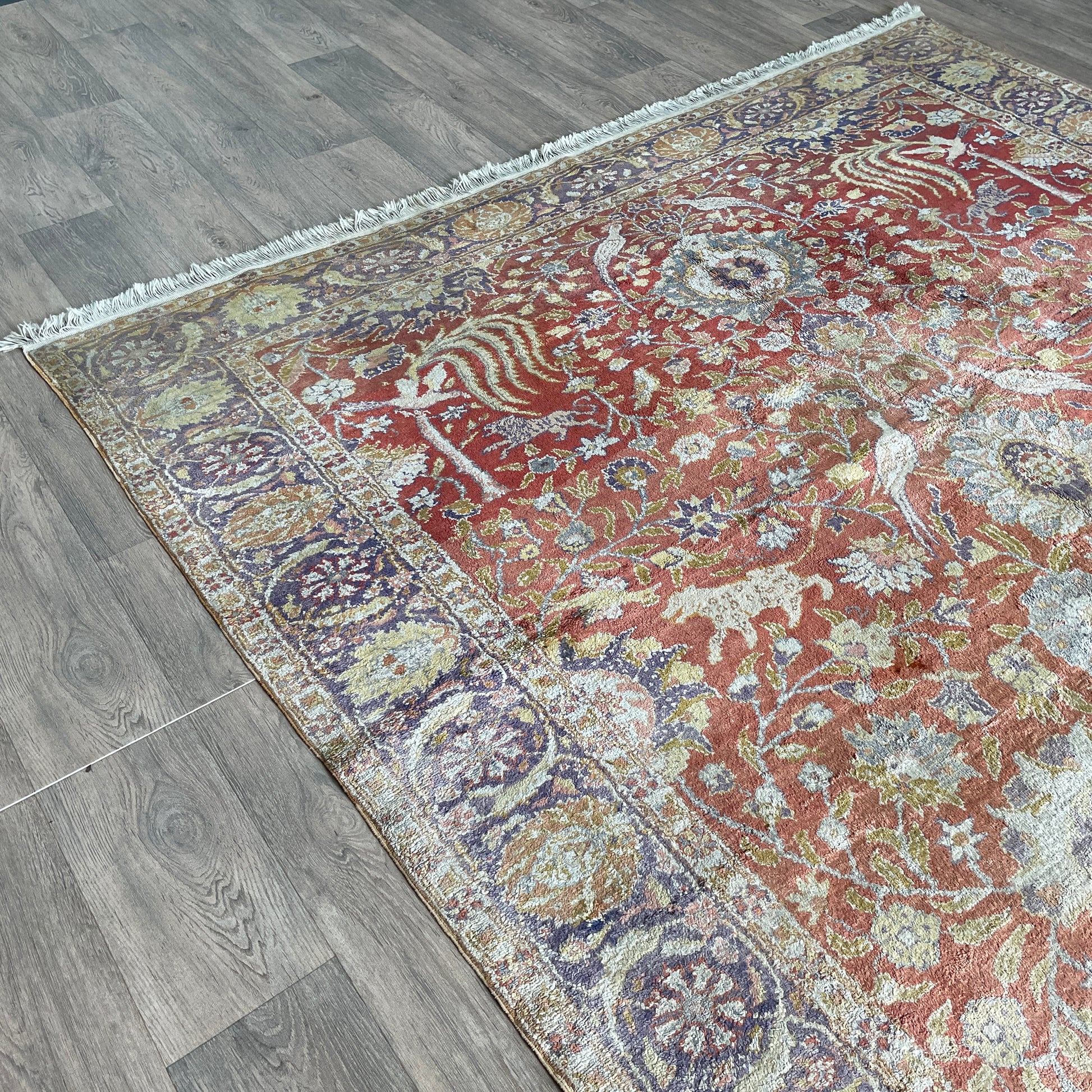 306 x 196 cm | Anatolian Kayseri Silk Rug (Antique 1950)