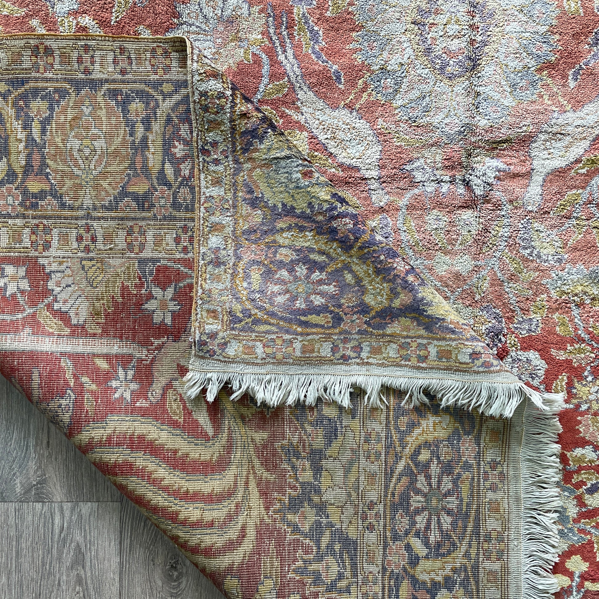 306 x 196 cm | Anatolian Kayseri Silk Rug (Antique 1950)