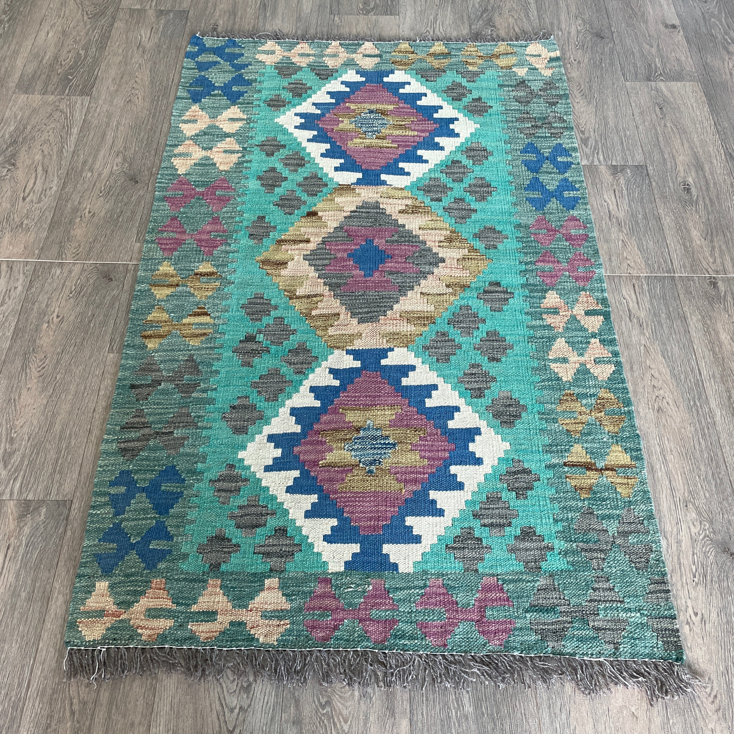 141 x 85 cm | Afghan Kilim Rug - Khorasan Rugs