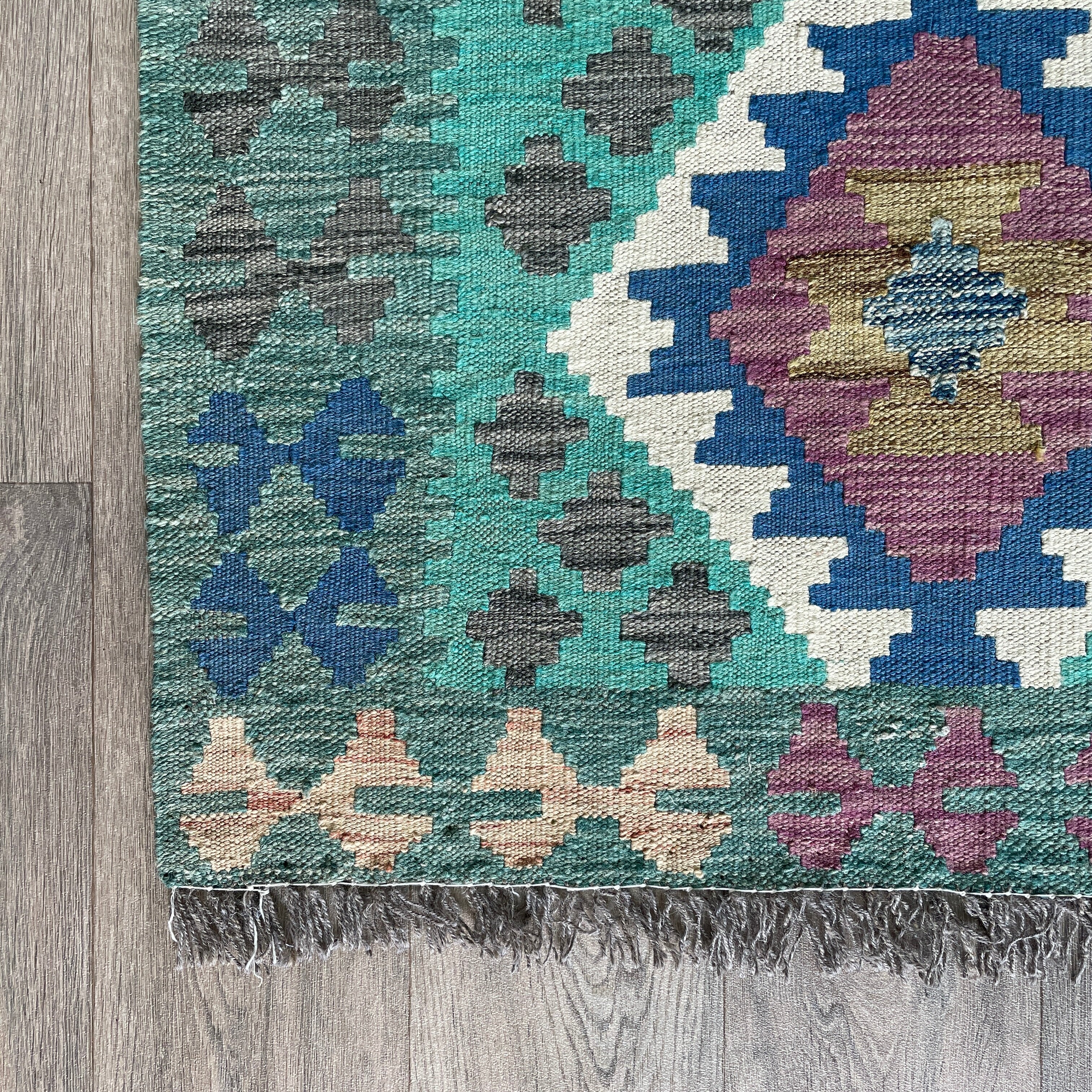 141 x 85 cm | Afghan Kilim Rug - Khorasan Rugs