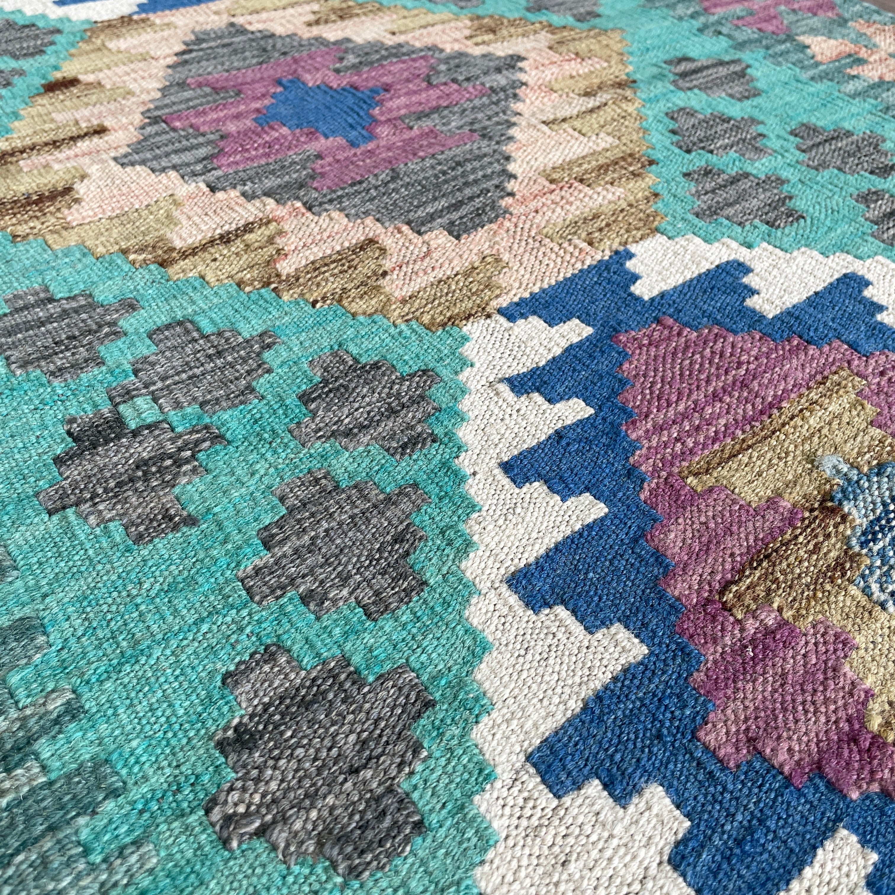 141 x 85 cm | Afghan Kilim Rug - Khorasan Rugs