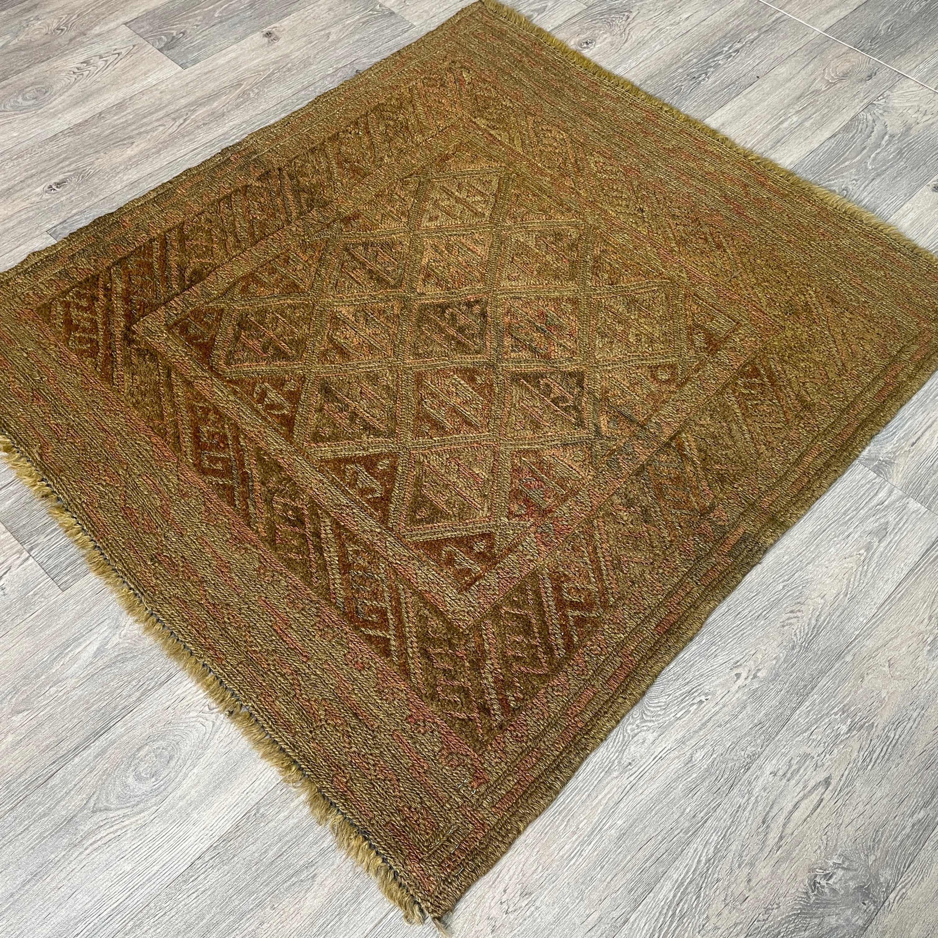 Afghan Mushwani Rug