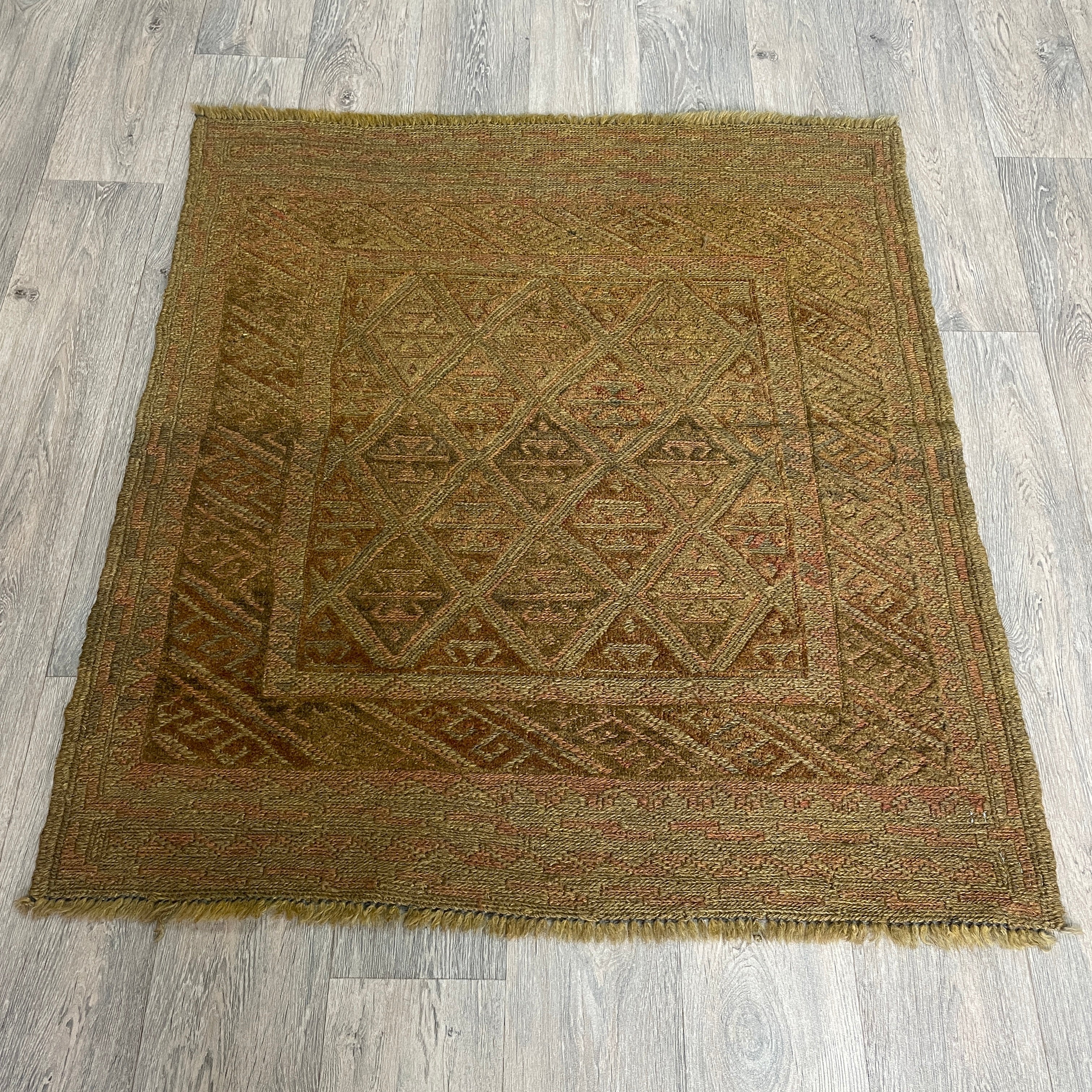 Afghan Mushwani Rug