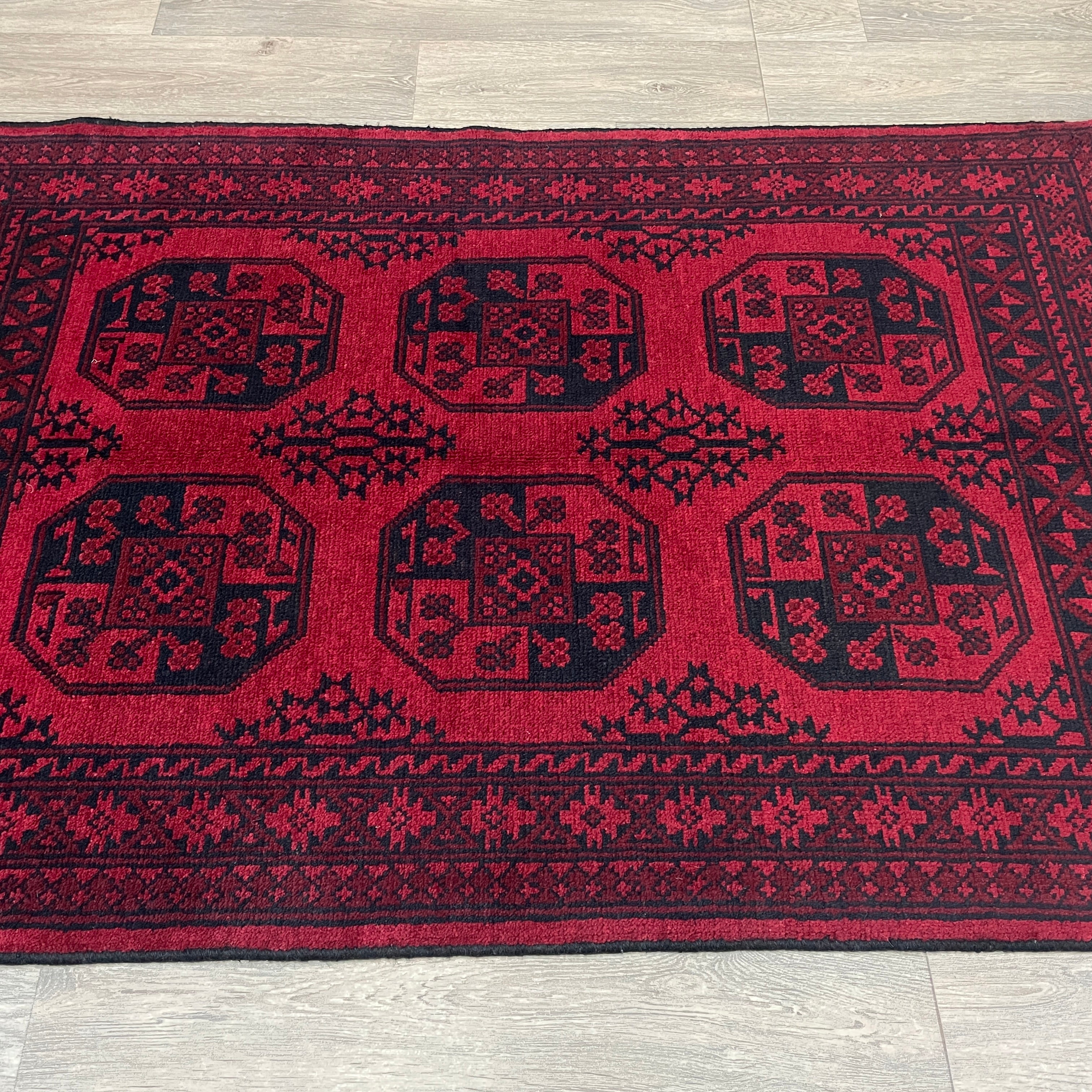 Afghan Aqcha Rug 'Elephant Feet'