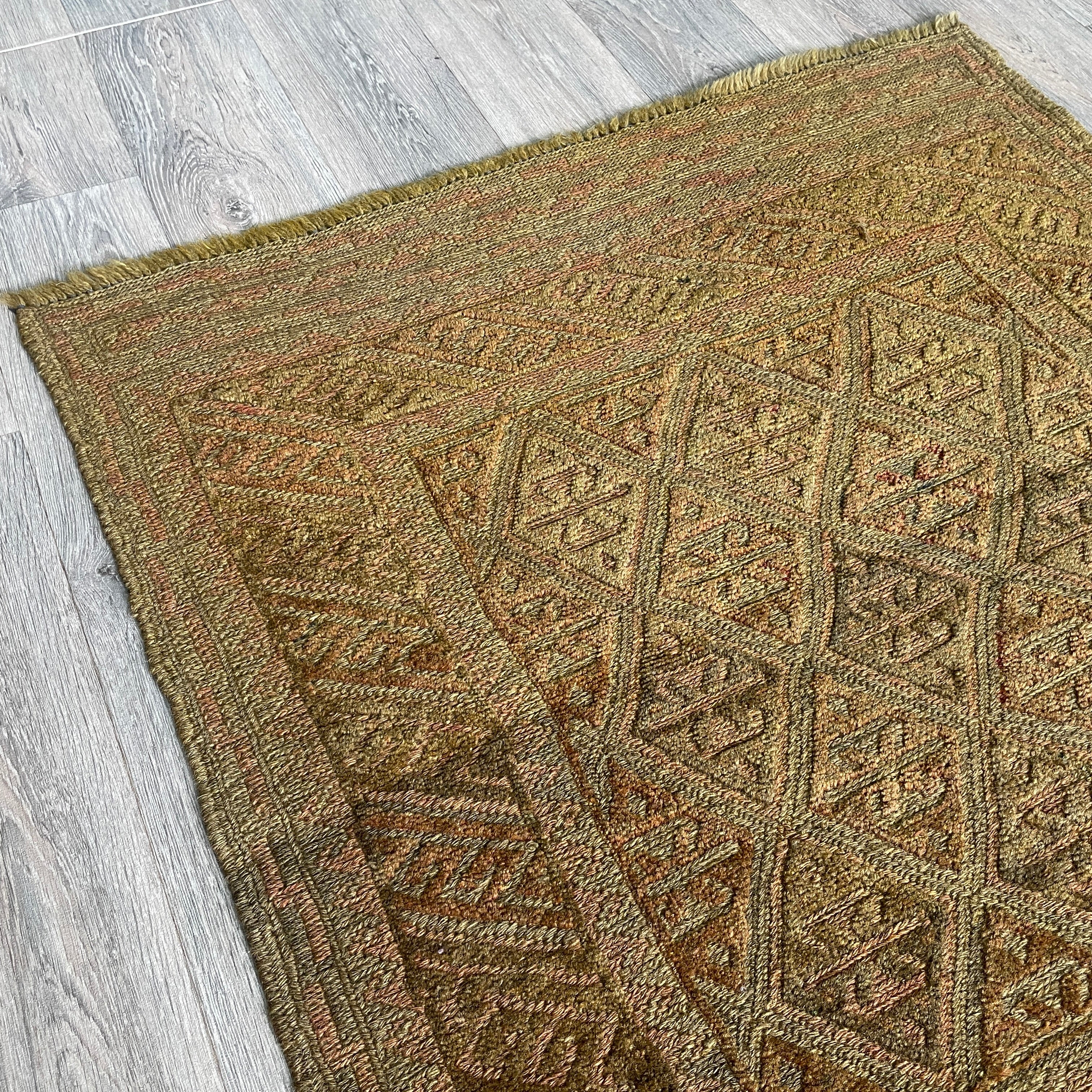 Afghan Mushwani Rug