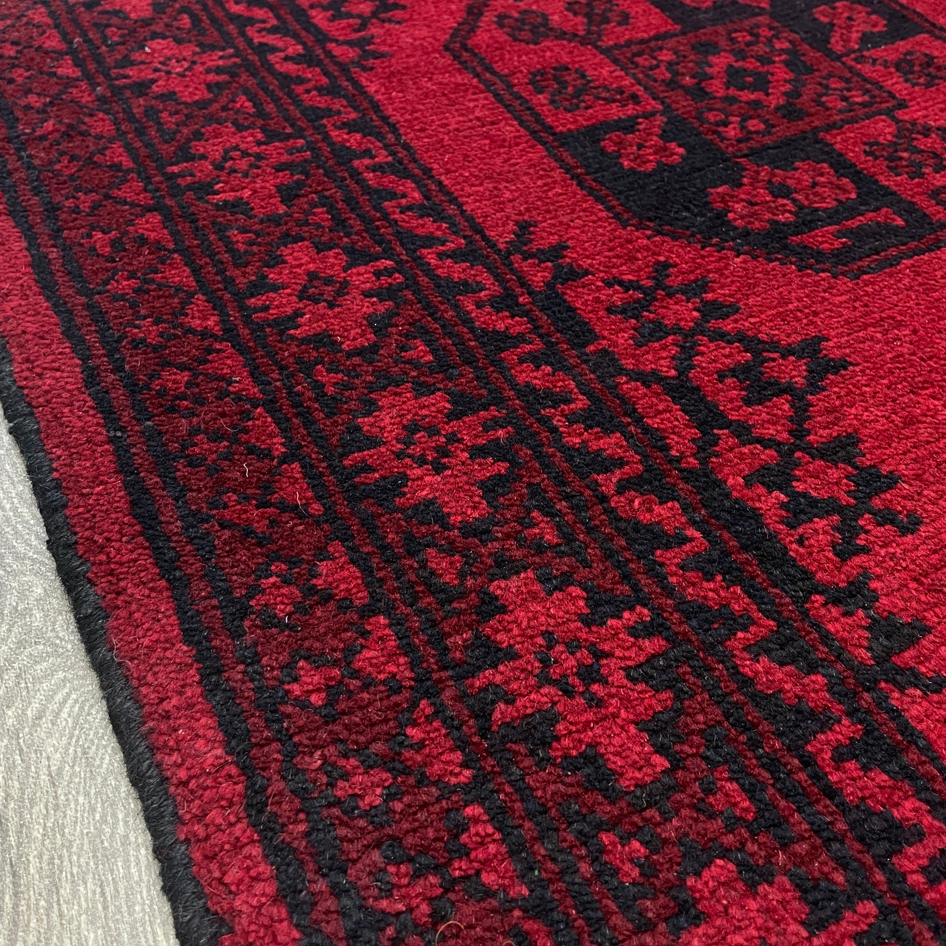 Afghan Aqcha Rug 'Elephant Feet'