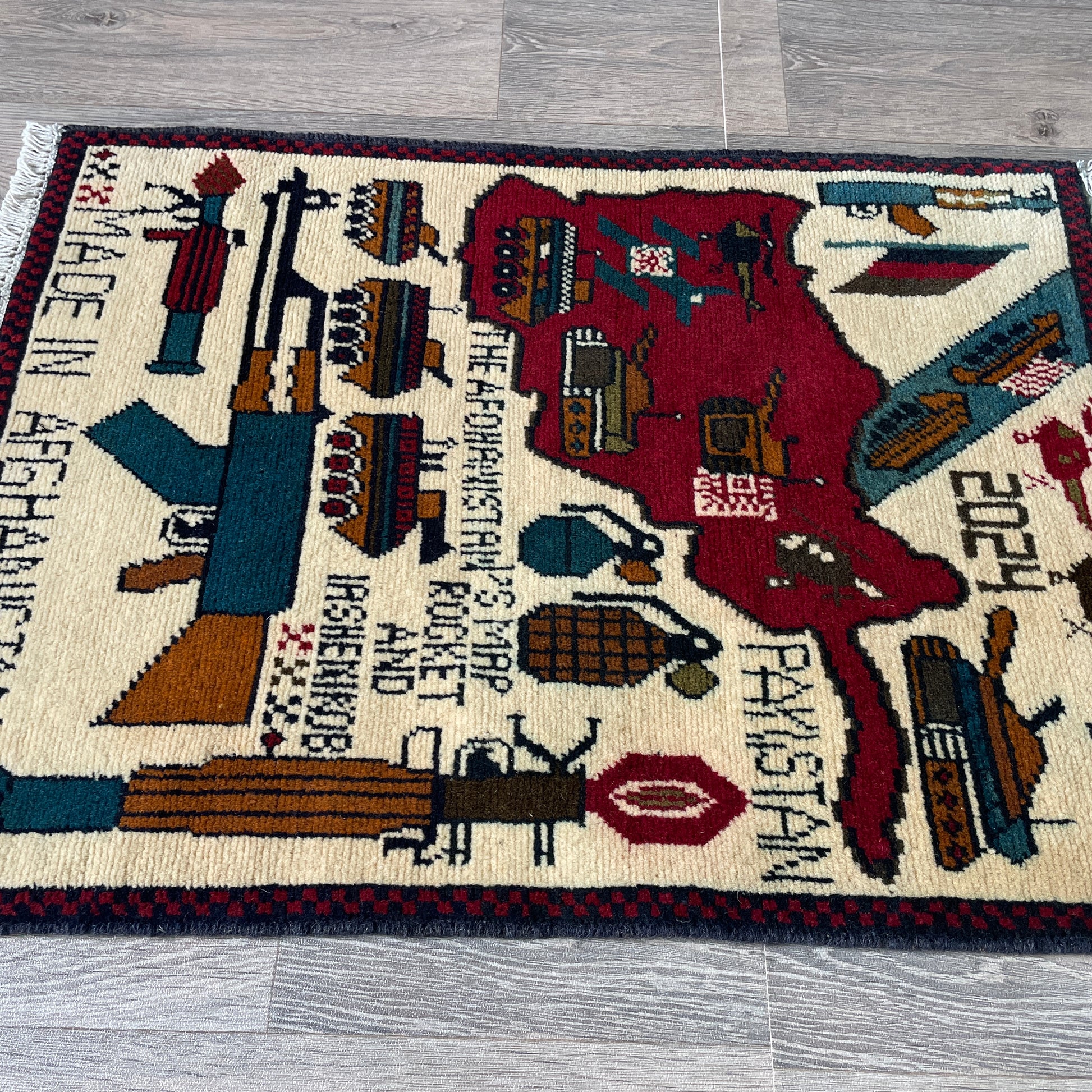 83 x 58 cm | Afghan Soviet War Rug