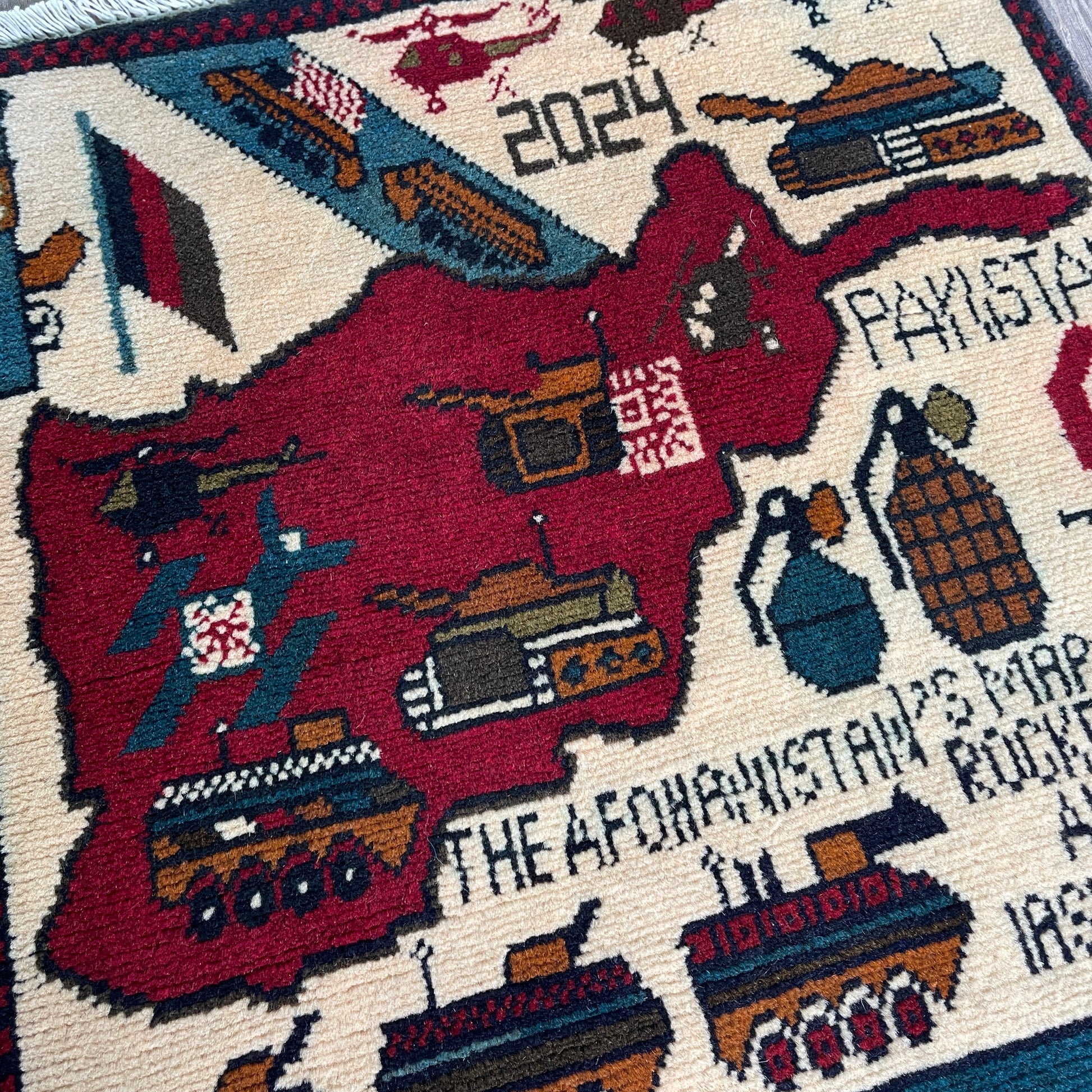83 x 58 cm | Afghan Soviet War Rug