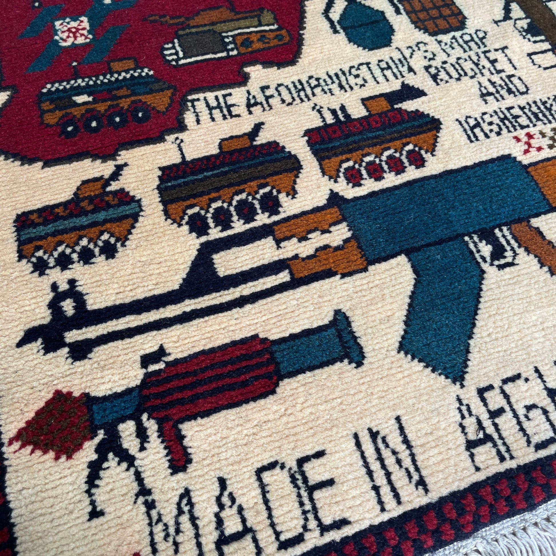 83 x 58 cm | Afghan Soviet War Rug