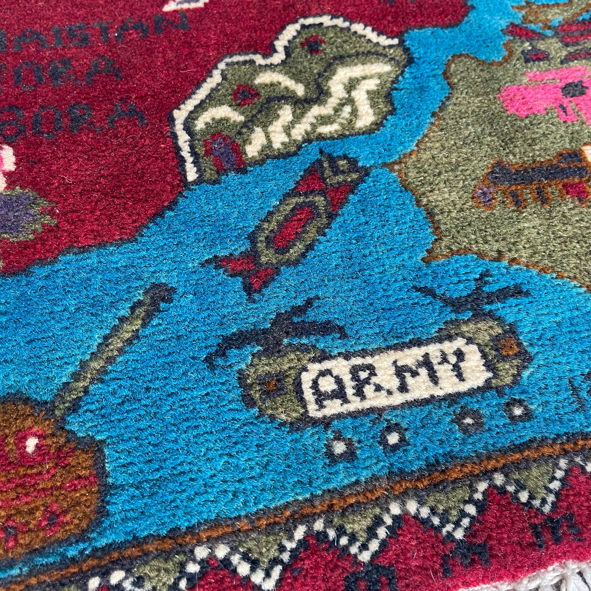 81 x 62 cm | Afghan 9/11 War Rug