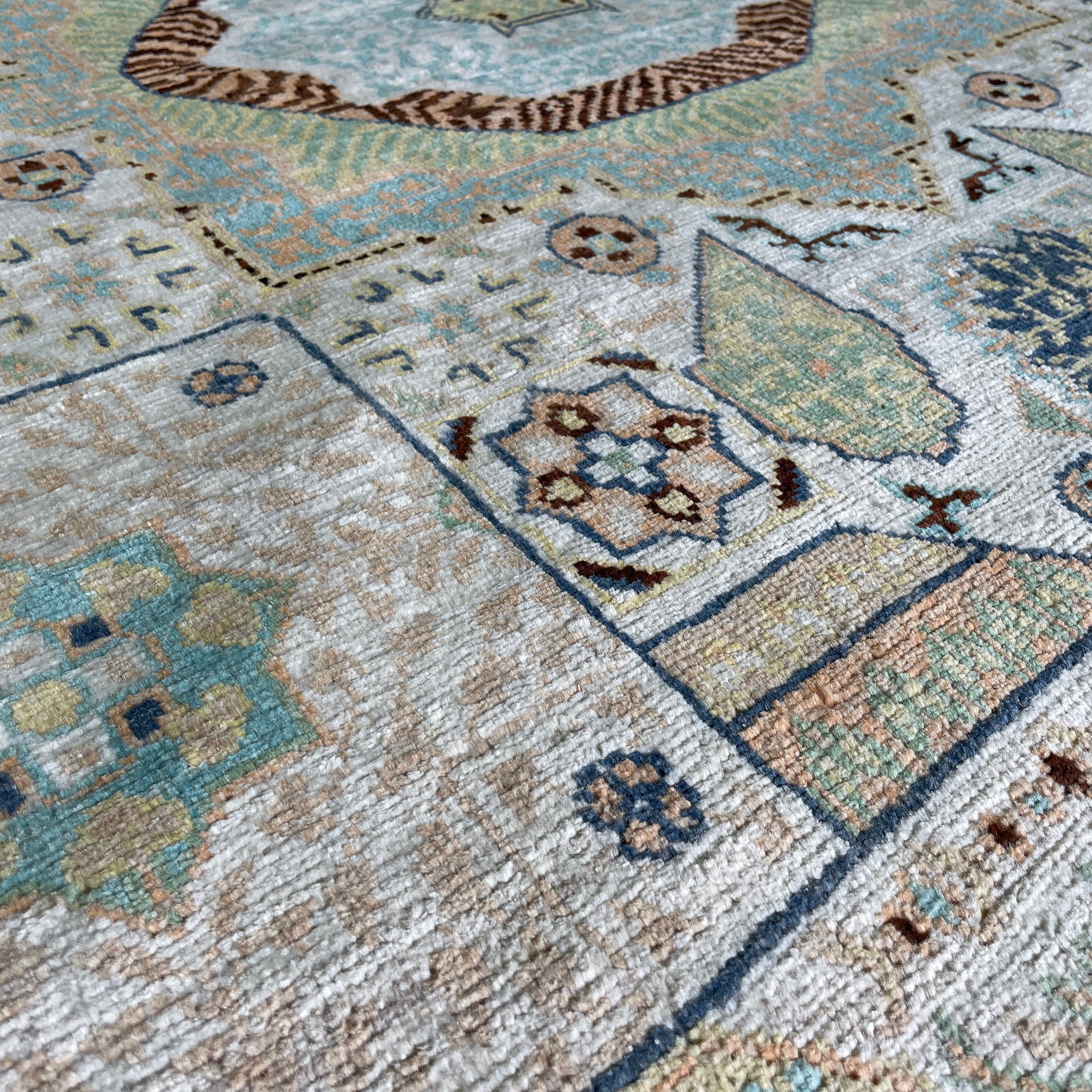 202 x 151 cm | Afghan Mamluk Rug - Khorasan Rugs