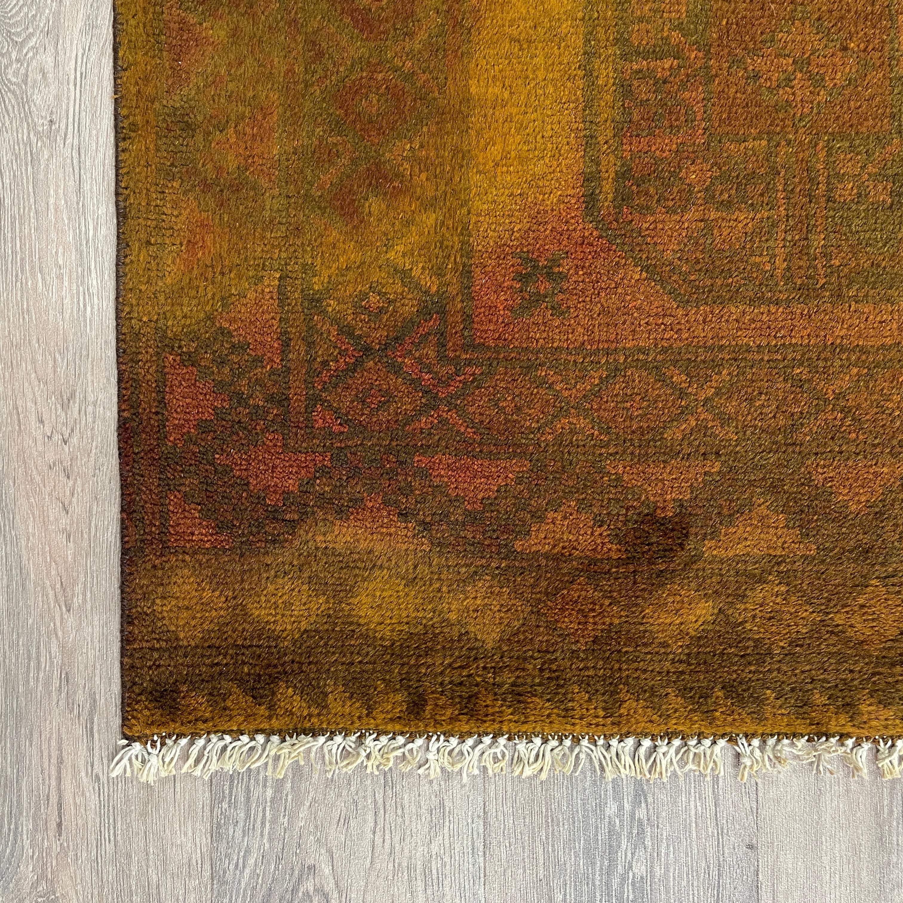 Afghan Aqcha Rug 'Elephant Feet'