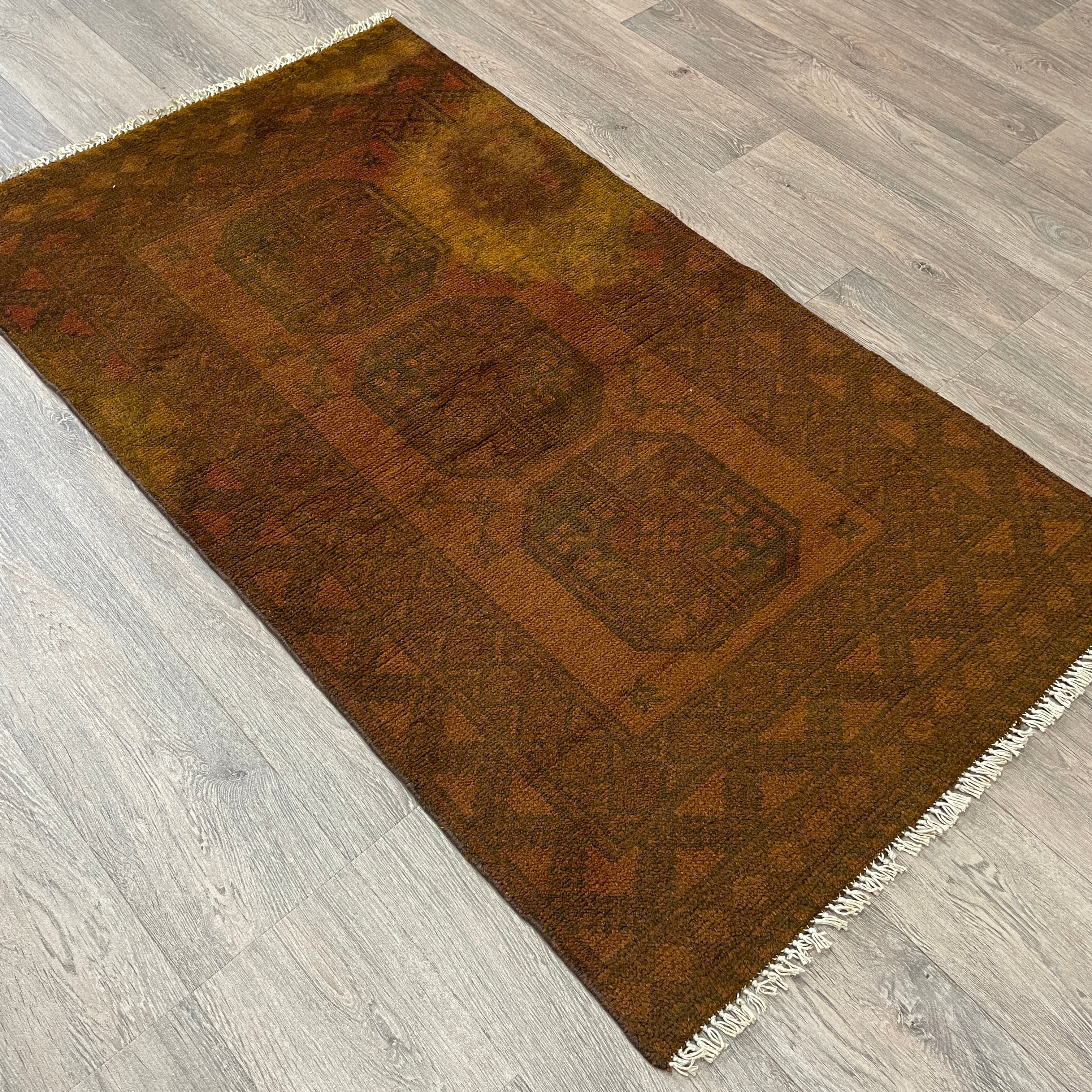 Afghan Aqcha Rug 'Elephant Feet'