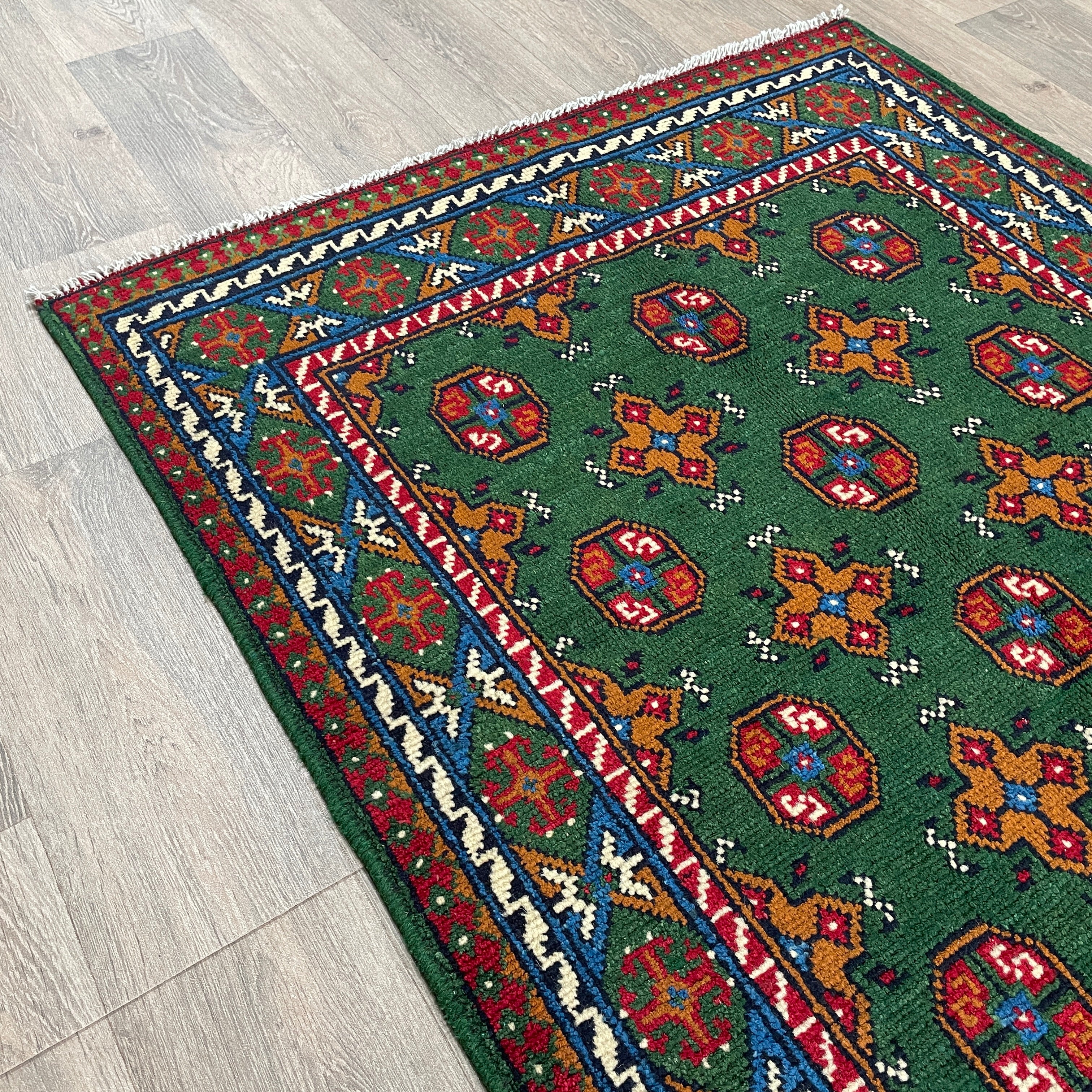 Afghan Aqcha Rug 'Mawri Gul'